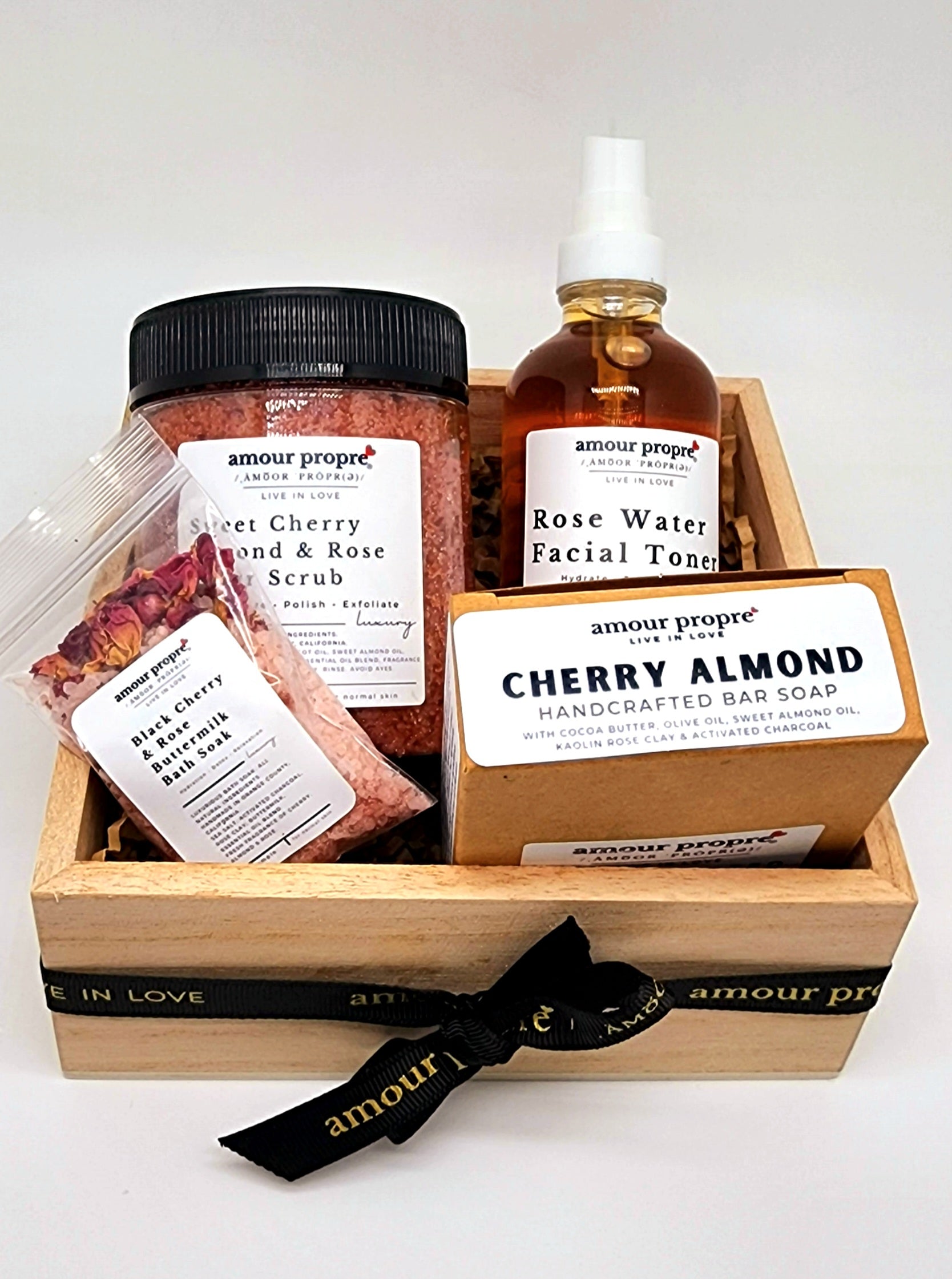 Kirschmandel-Rosen-Spa-Geschenksets
