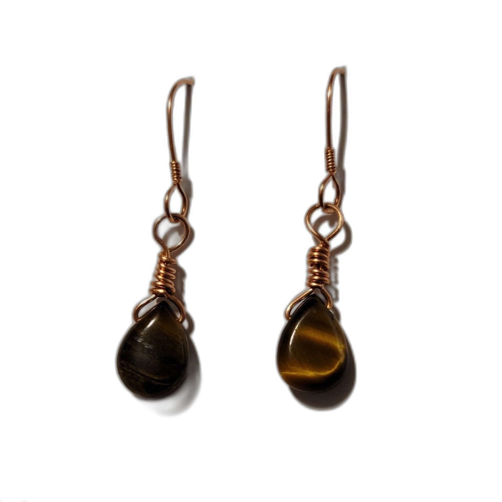 Boucles d'oreilles pendantes œil de tigre en cuivre faites à la main en forme de goutte