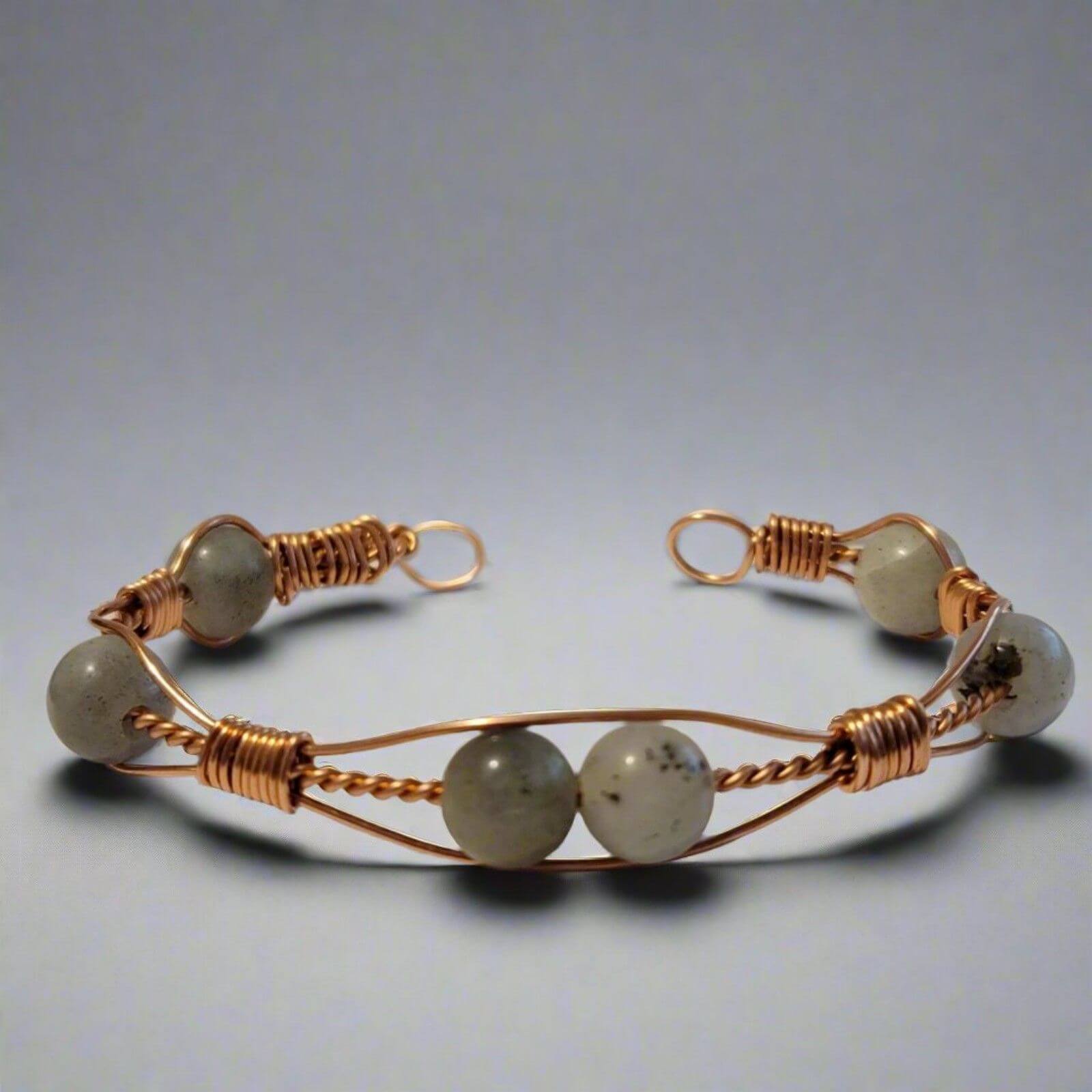 Bracelet manchette en cuivre et labradorite, fait main – Pierre naturelle