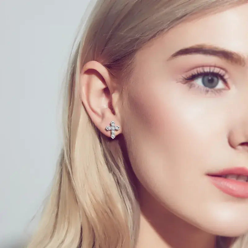 Boucles d'oreilles clous flèche croix en argent sterling 925 et moissanite pour hommes et femmes