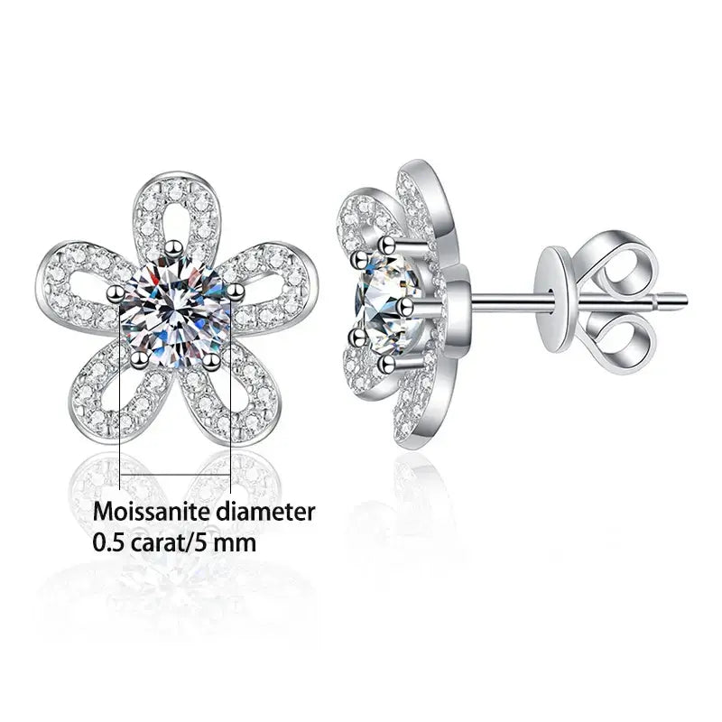 Boucles d'oreilles clous en argent sterling 925 avec moissanite 0,5 ct x2 motif fleur à cinq pétales
