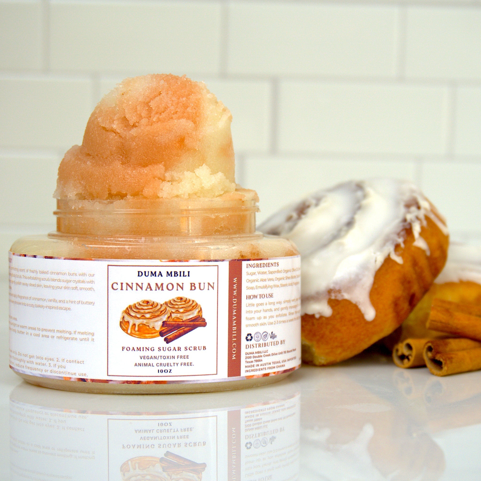 Exfoliant au sucre moussant brioche à la cannelle