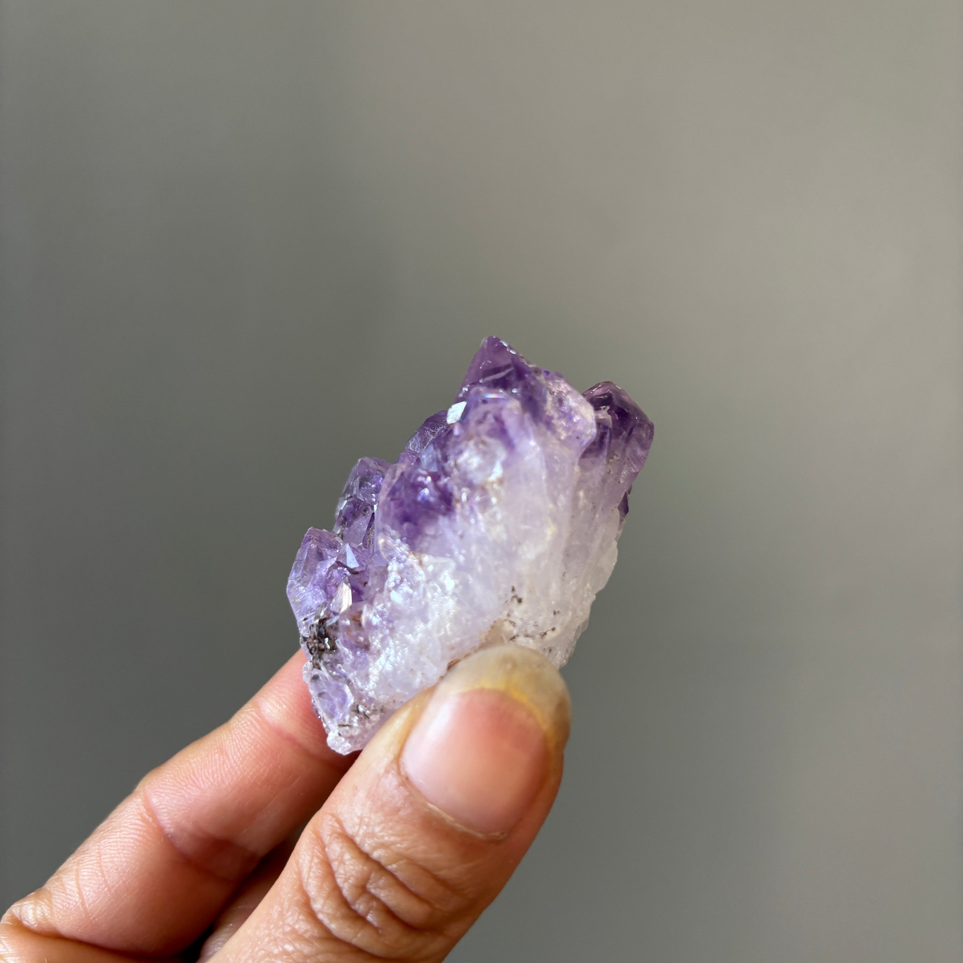 Kronenchakra-Cluster-Paar: Lila Amethyst & Fluorit Kristalle