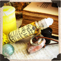 Huile corporelle ROLL-ON PORTE-BONHEUR Elixir. Parfum Vanille, Bois de cèdre. Bénie par les Cristaux de Pierre de soleil, Jade.
