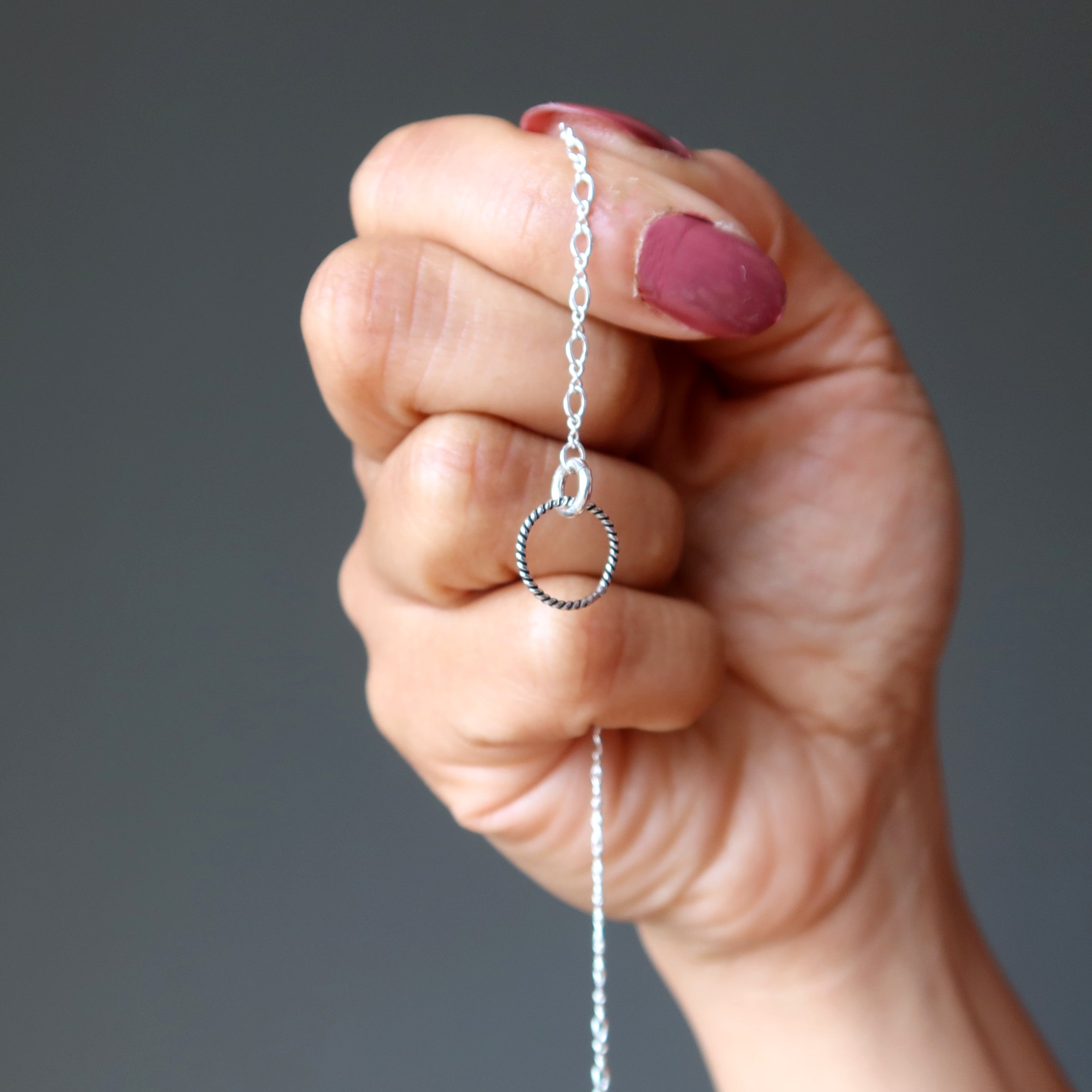 Pendule en shungite esprit protégé en argent sterling