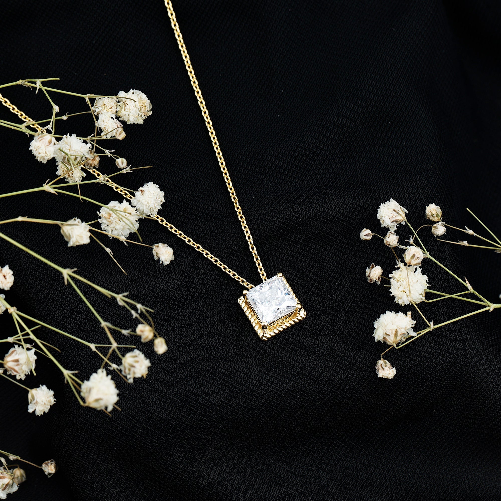 2 Carat Princess Cut Moissanite Solitaire Necklace with Rope Frame
