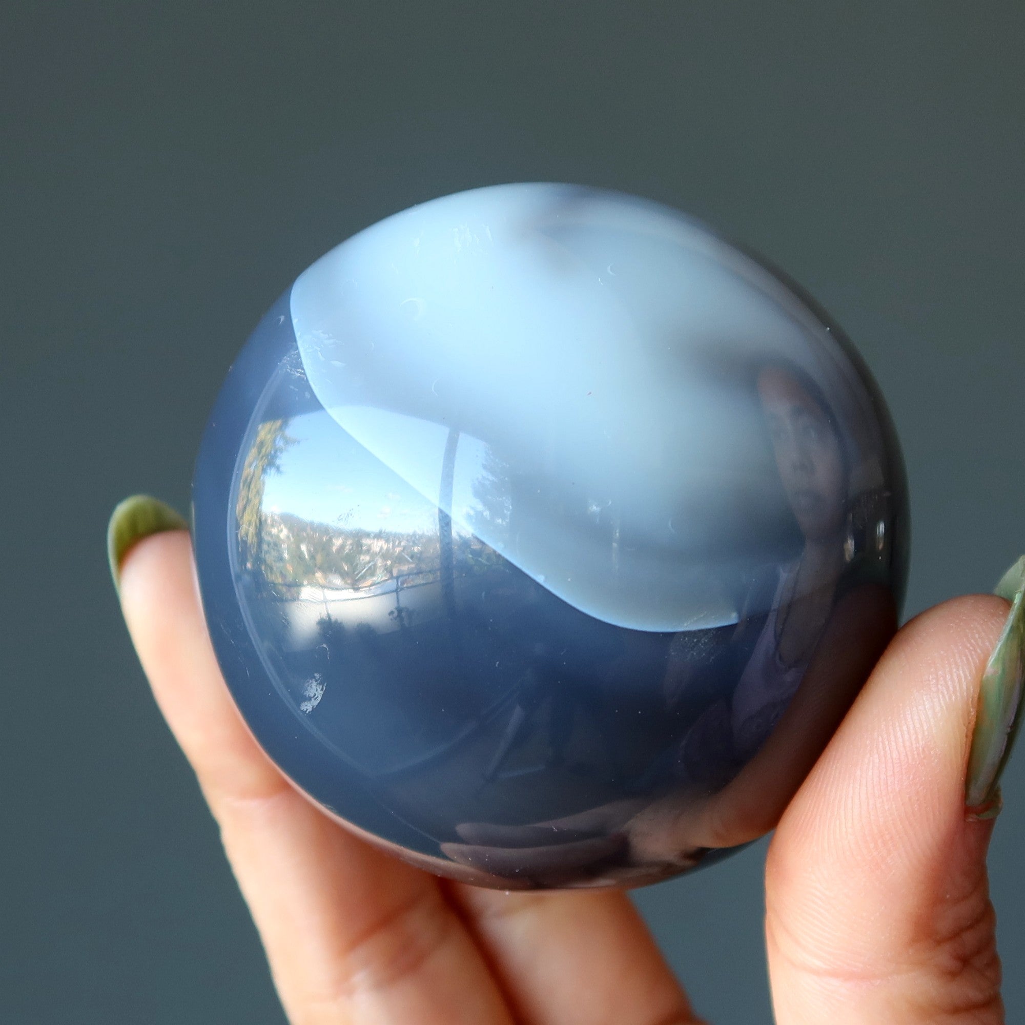 Sphère d'agate de dentelle bleue, boule de cristal Sérénité