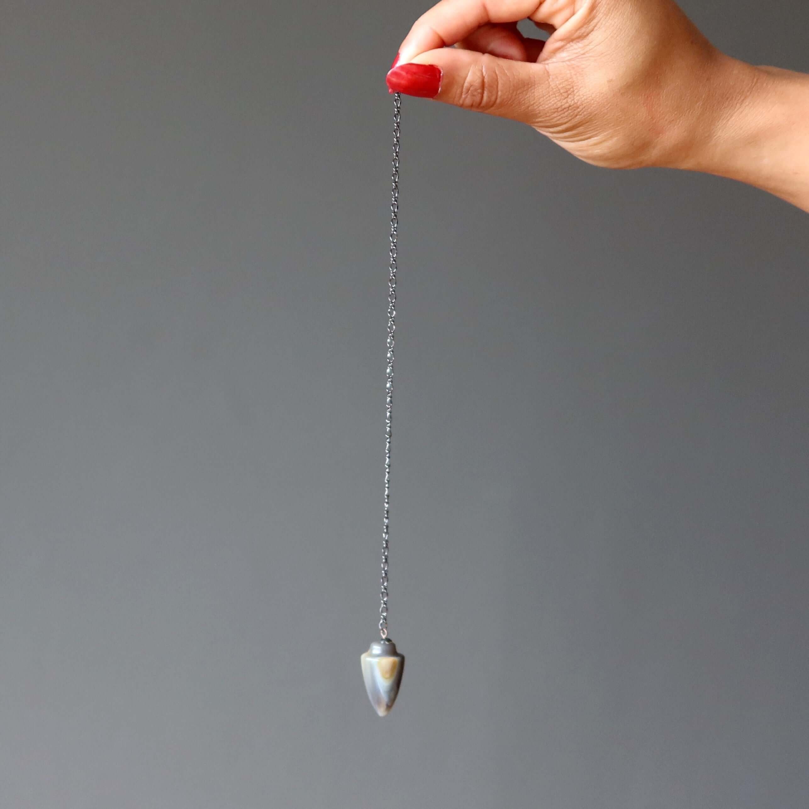 Pendule en Agate Dentelle Colorée Cristal Instincts