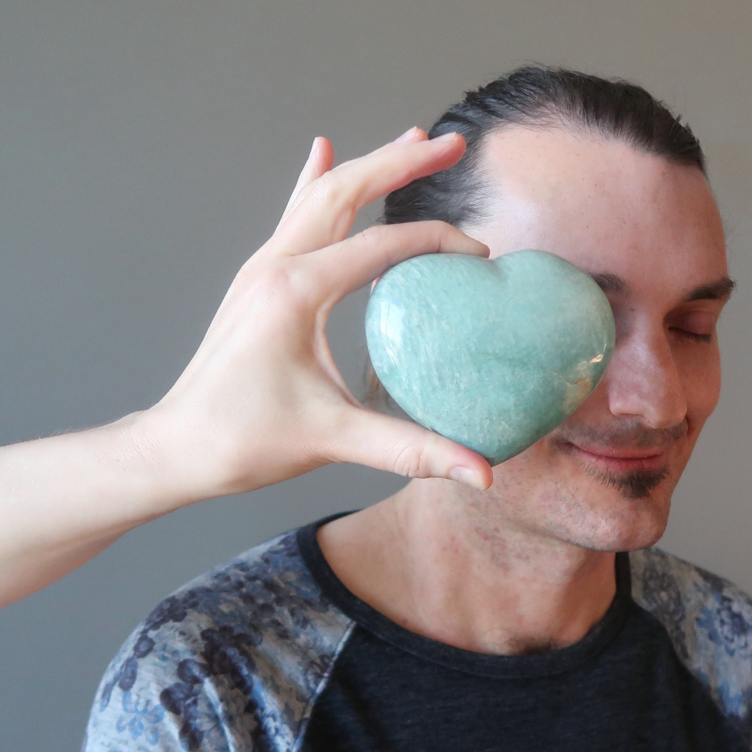 Amazonite Cœur Scintillant et Dansant Pierre d'Amour Vert Brillant