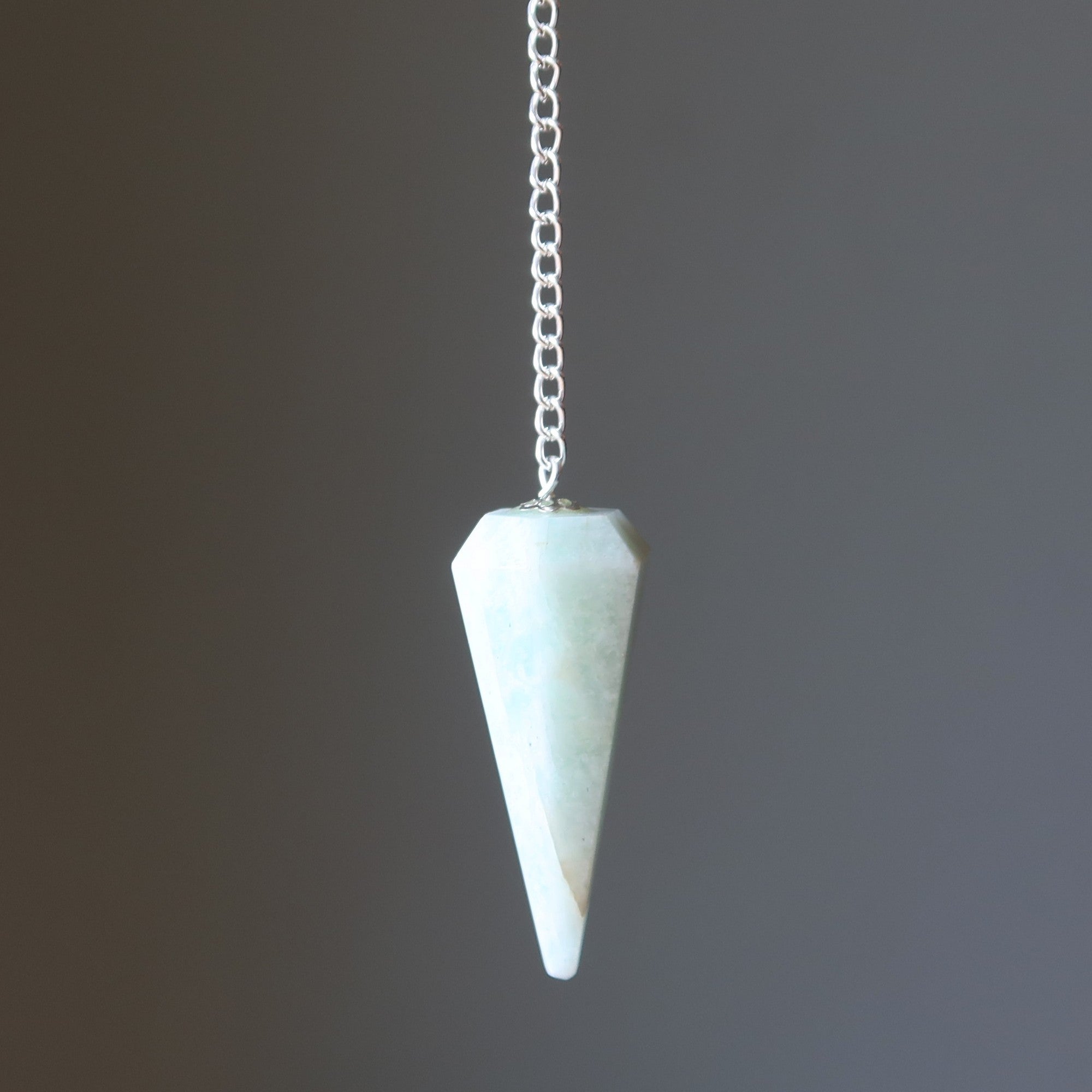 Pierre de Cristal Amazone Pendule Esprit Calme