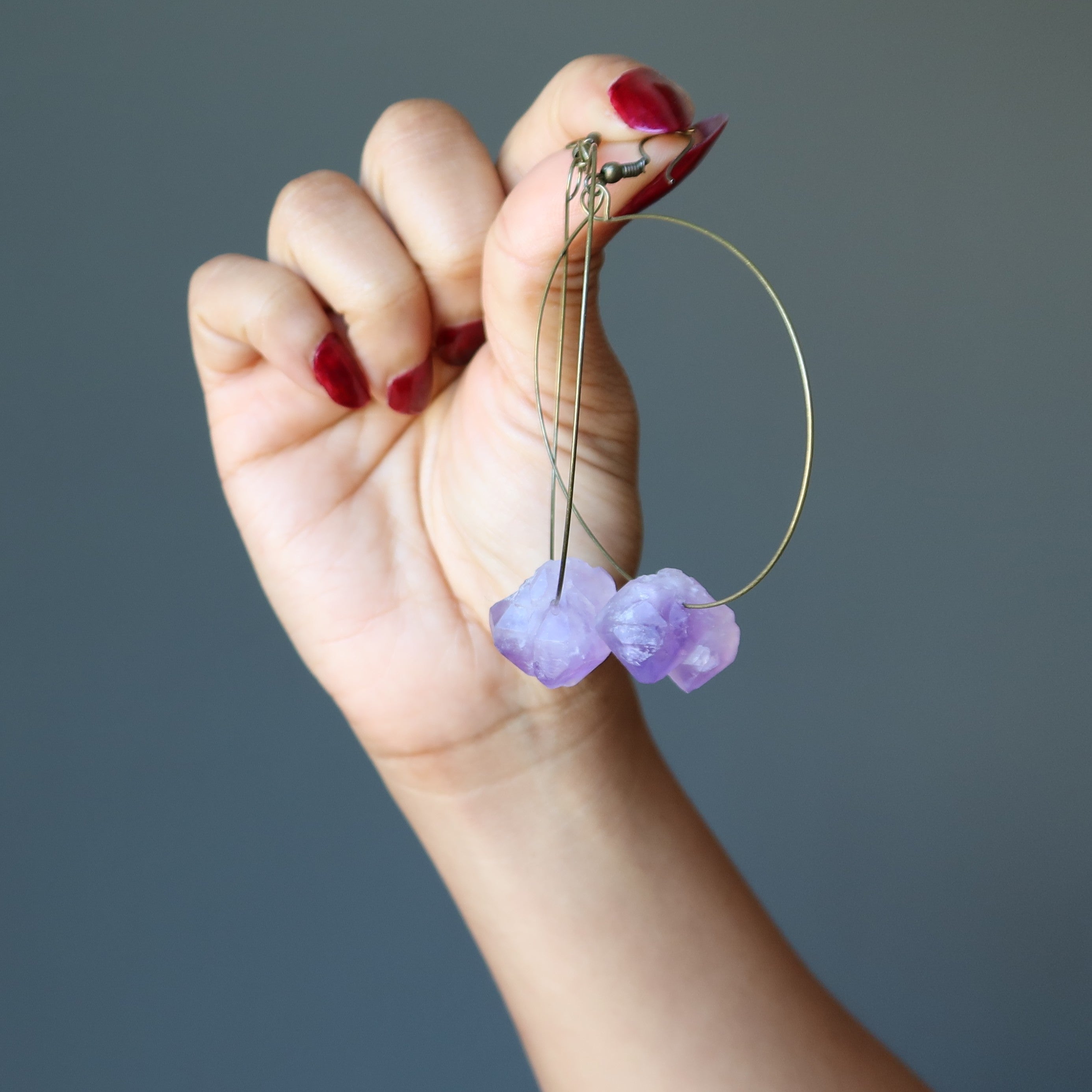 Boucles d'oreilles Améthyste Beauté Violette Créoles en Pierres Brutes