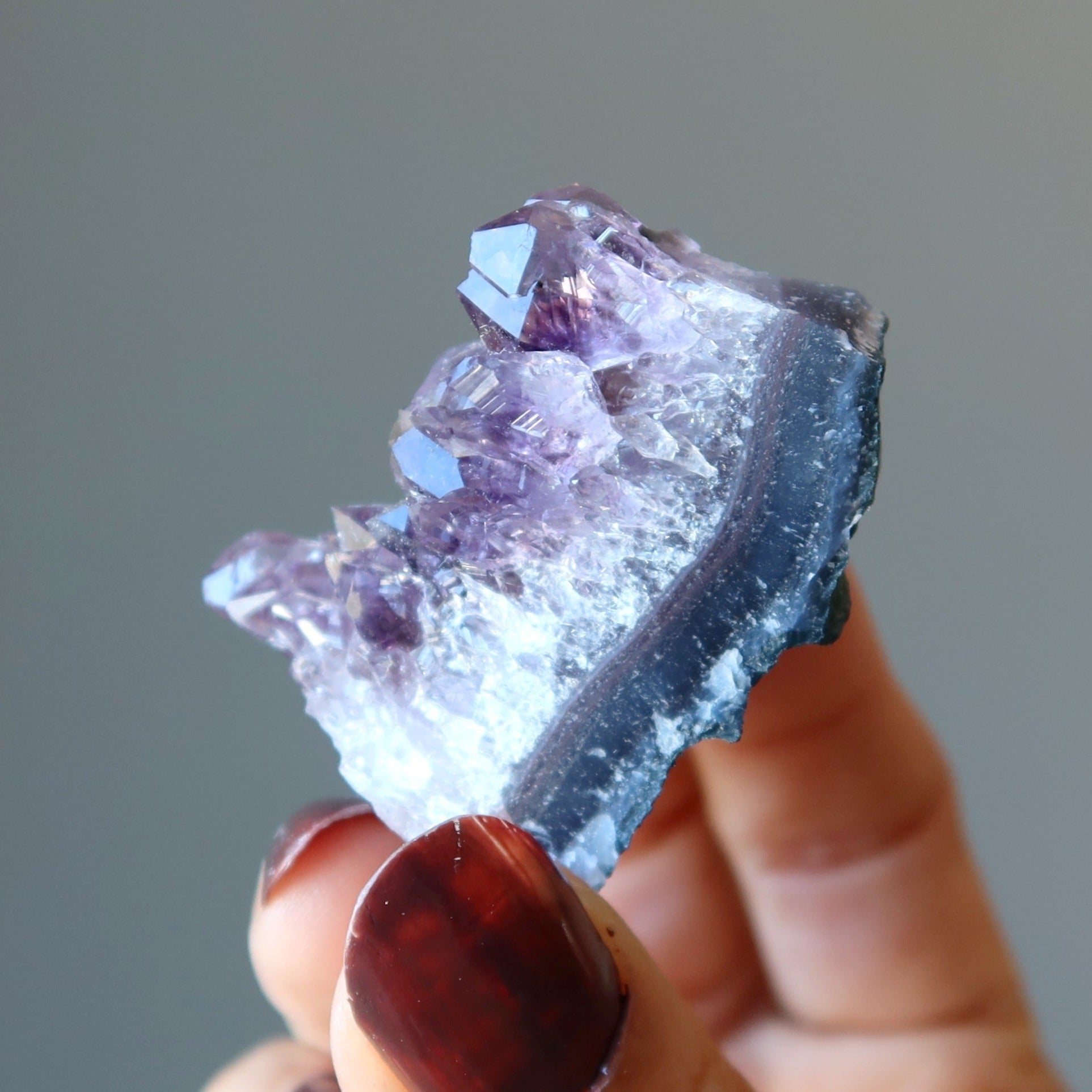 Amethystdruse Lila Meditation, Auslage und Gitter Kristall