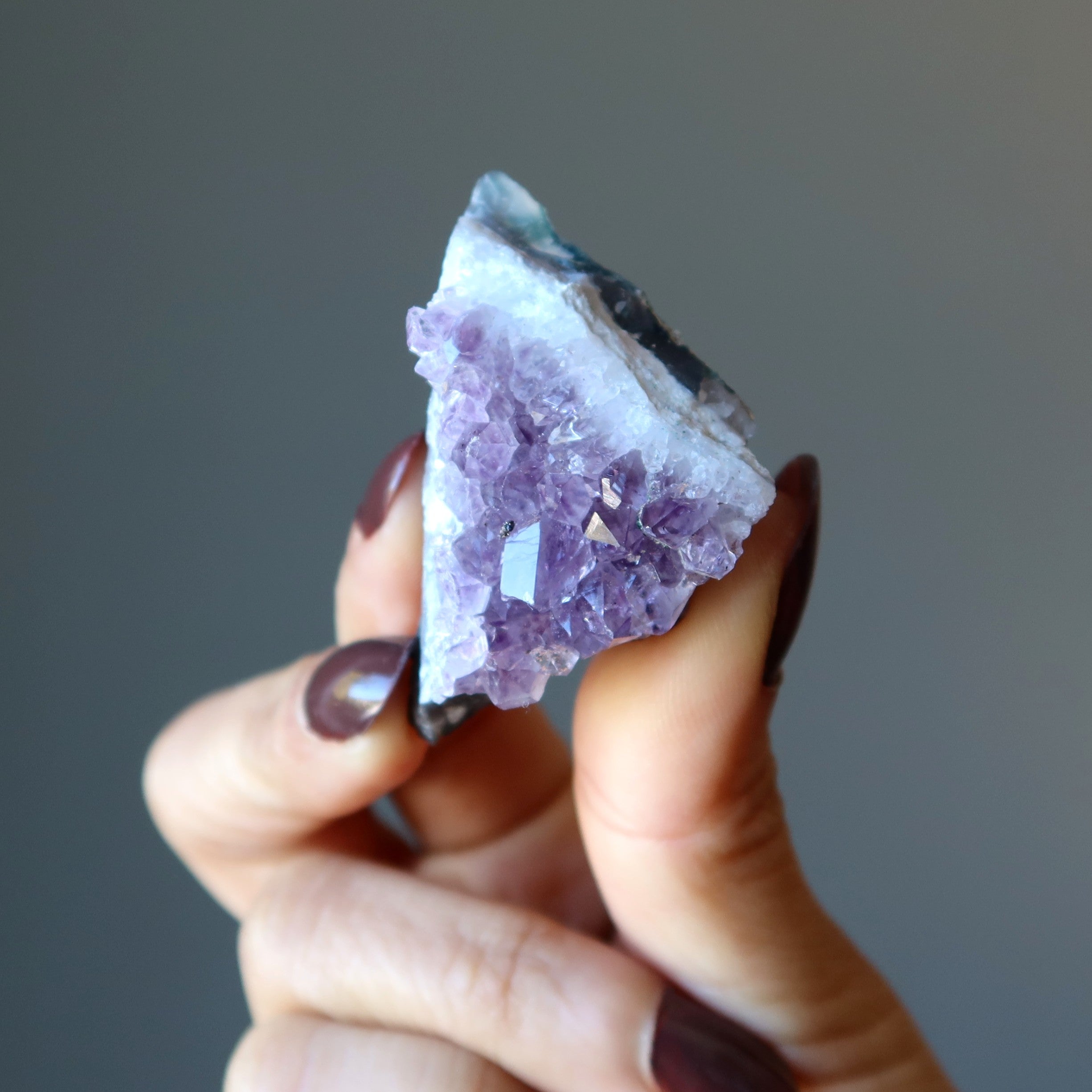 Amethystdruse Lila Meditation, Auslage und Gitter Kristall