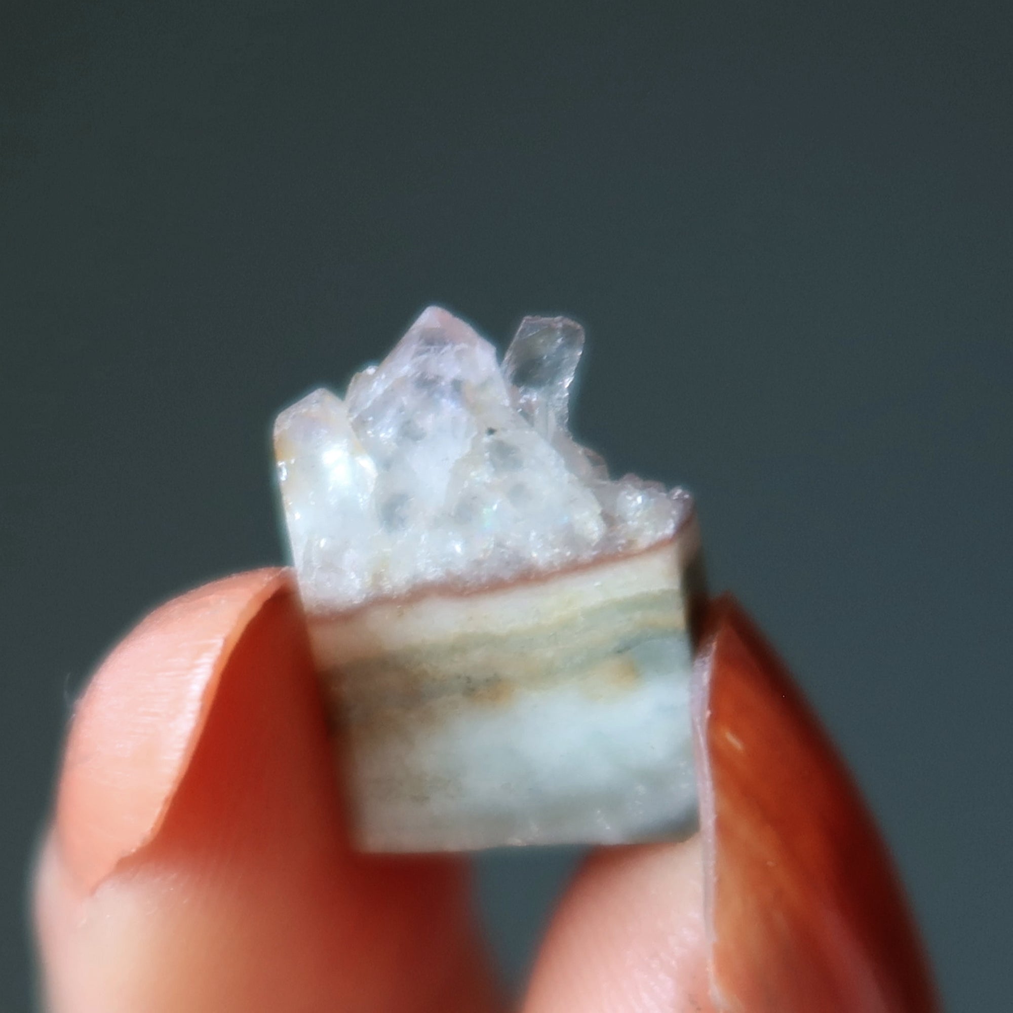 Géode d'améthyste, lot de 4 mini cabochons "Tranches de paradis"