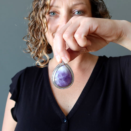 Amethyst-Anhänger Großer lila tropfenförmiger Stein Silber