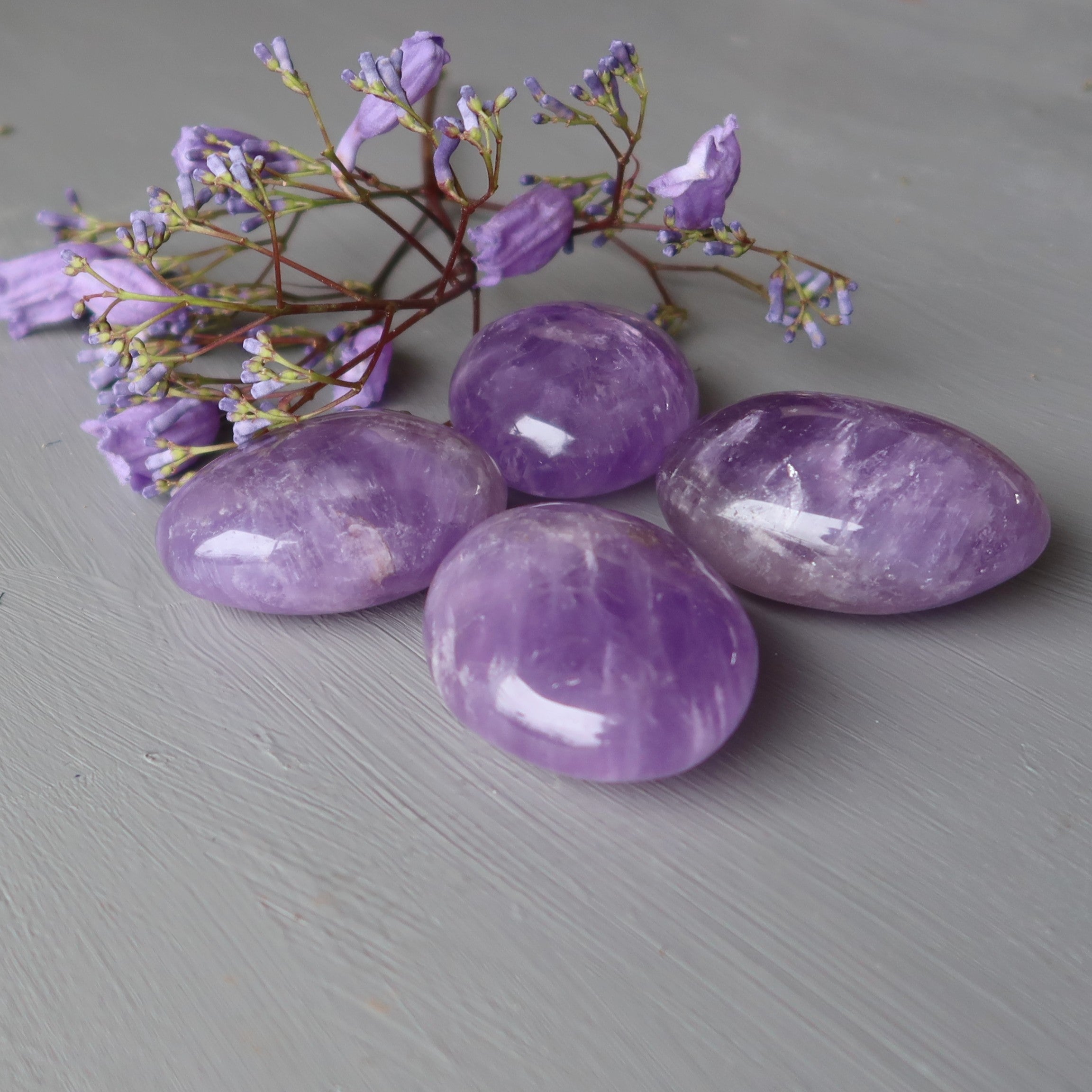 Amethyst-Handstein-Paar, lila Meditationskristall