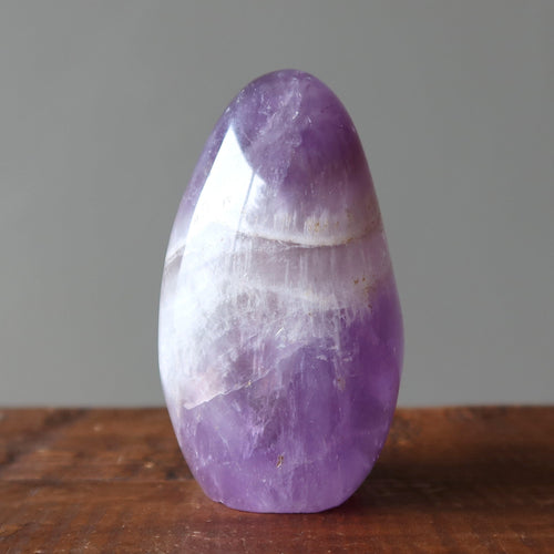 Amethyst Polierter Stein Wohltuender Chevron Stehender Kristall