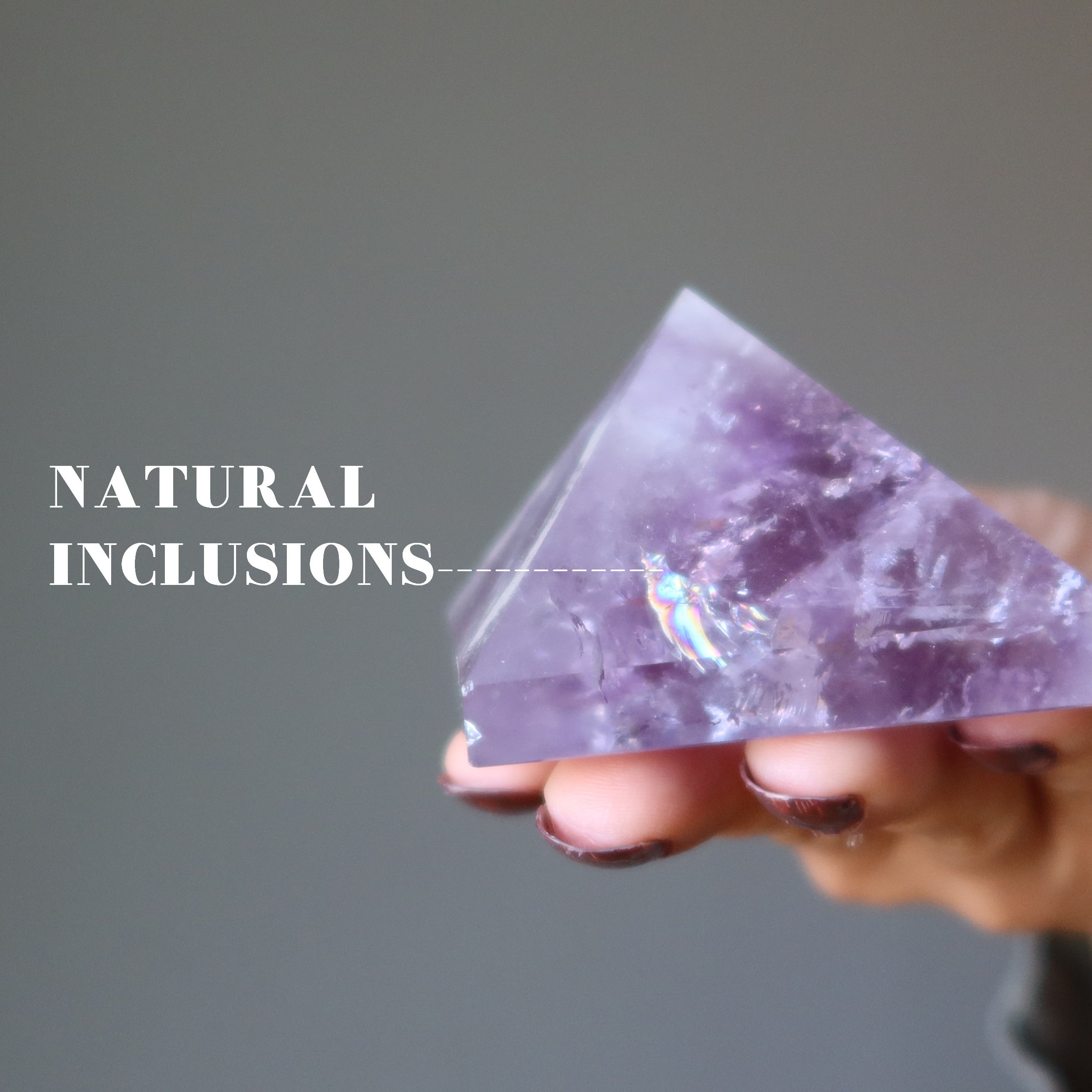 Amethyst-Pyramide, verwundeter Krieger, klar-lila