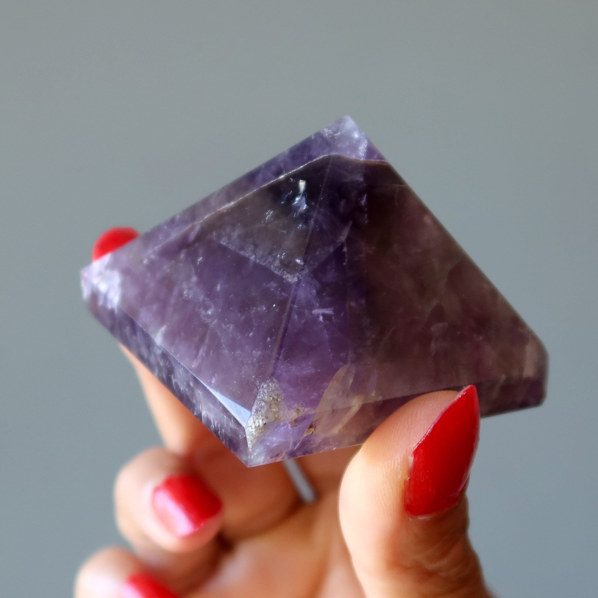 Amethyst Pyramide Lila Intuitiver Symbolstein