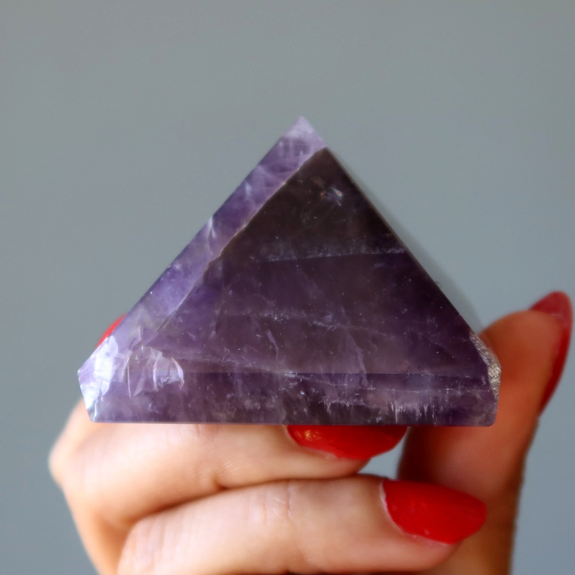 Amethyst Pyramide Lila Intuitiver Symbolstein