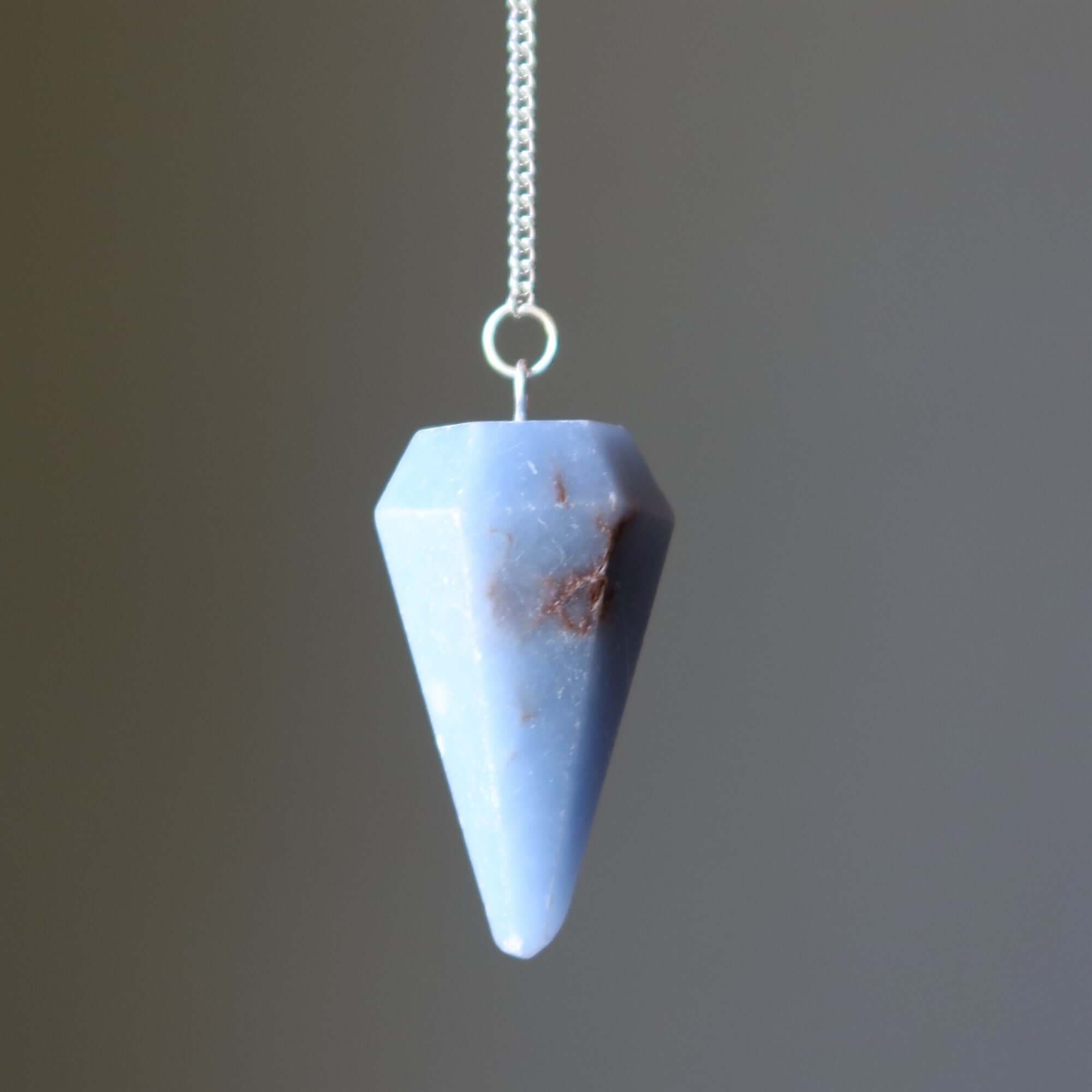 Pendentif en angélite, "parler aux anges", pierre