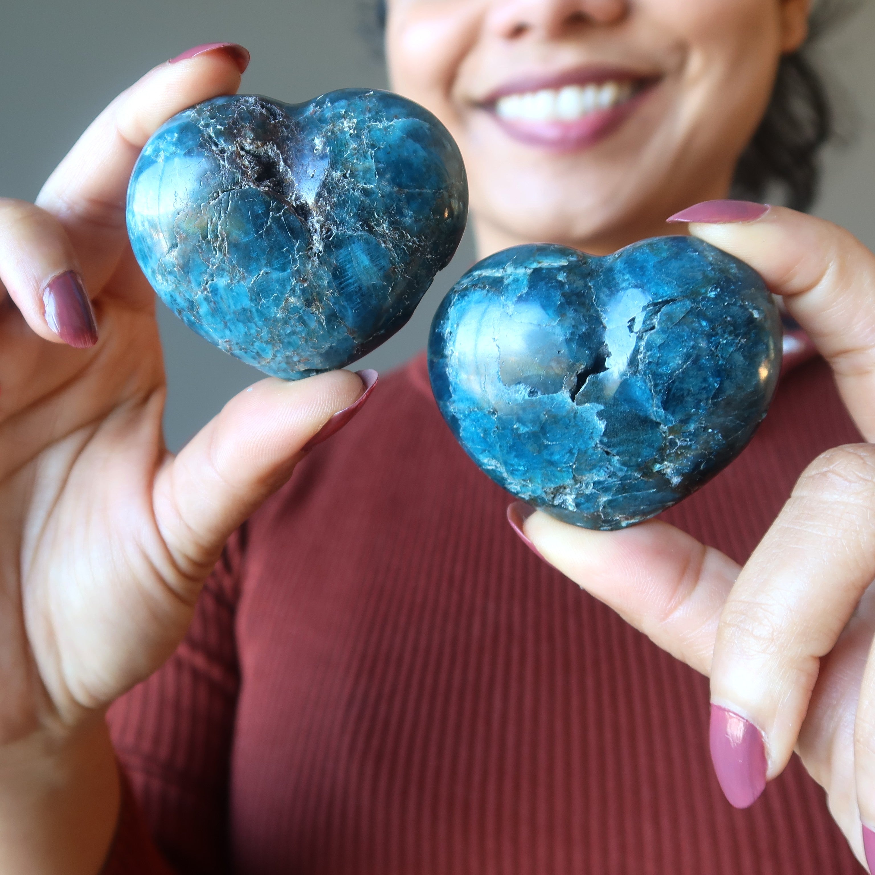 Cœur en apatite - Je t'aime à la folie - Gemme bleue craquelée