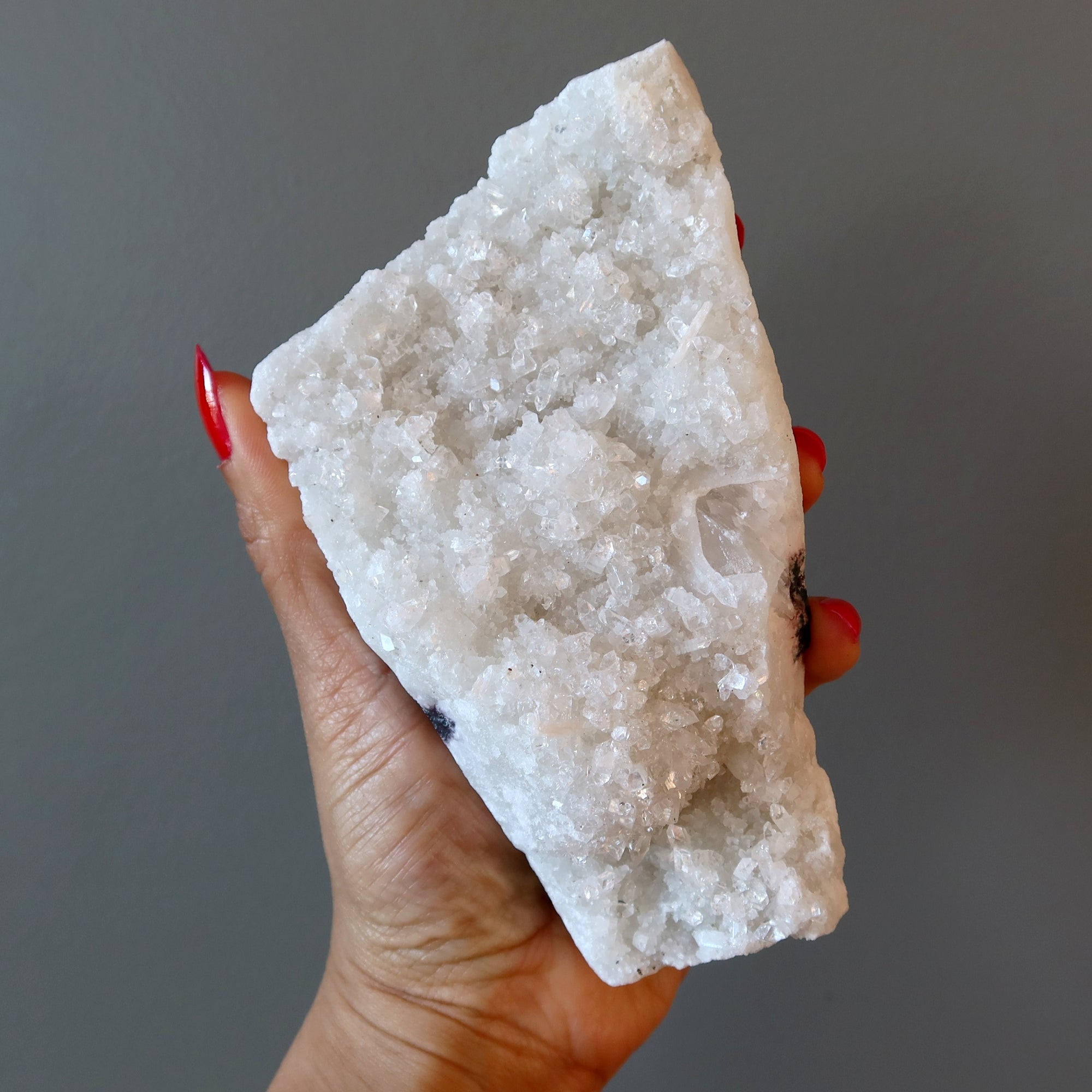 Druse d'apophyllite brillante blanche Paix Pierre dressée 5,5 pouces