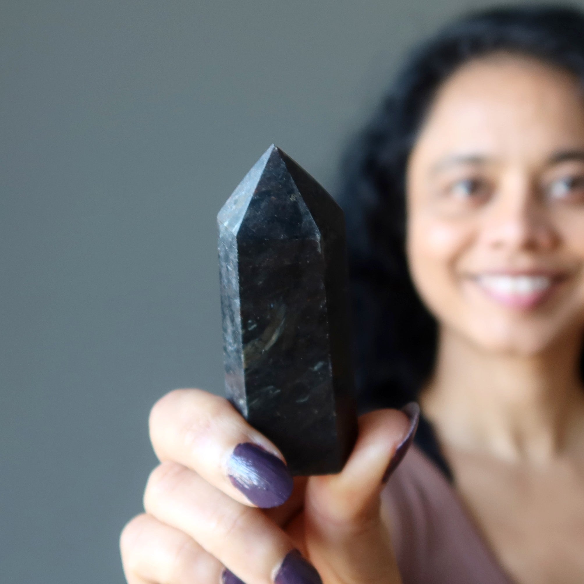 Arfvedsonite Tower Wand Zip Zap Black Blue Point