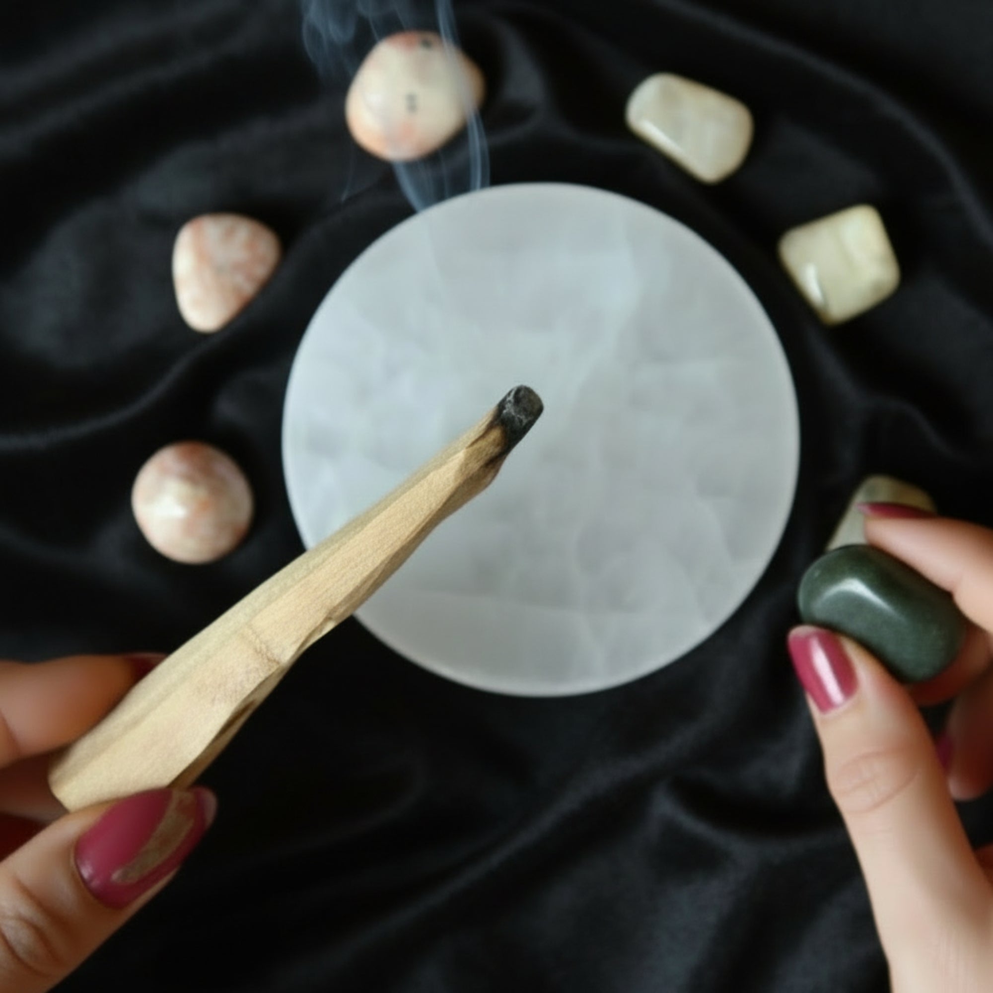 Astrology Set Sun-Moon Crystals and Selenite Charger