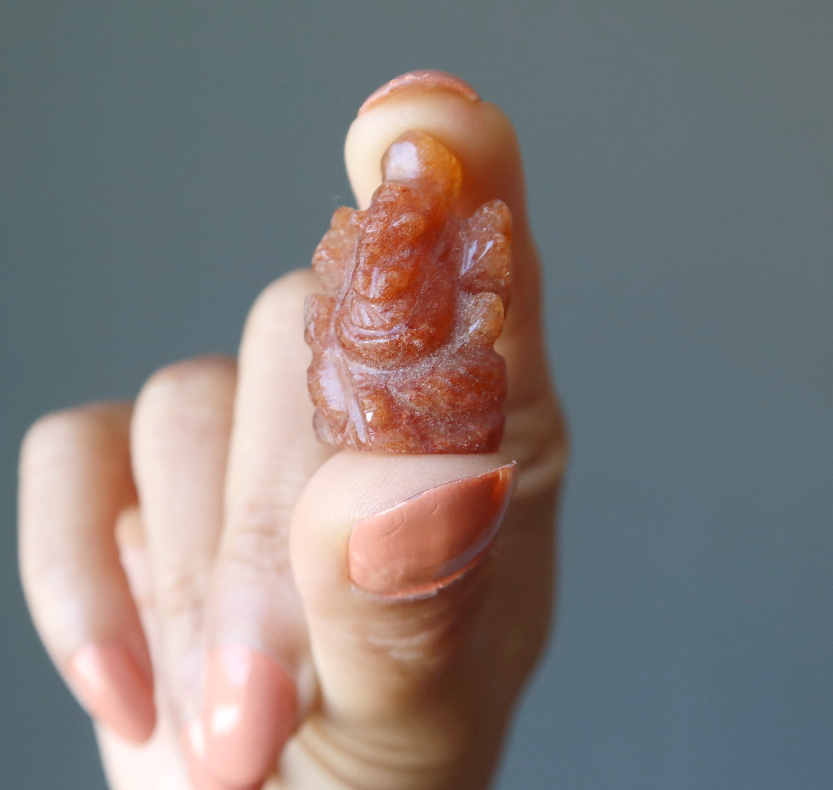 Aventurin Ganesha Elefantengott Statue Miniatur Rot