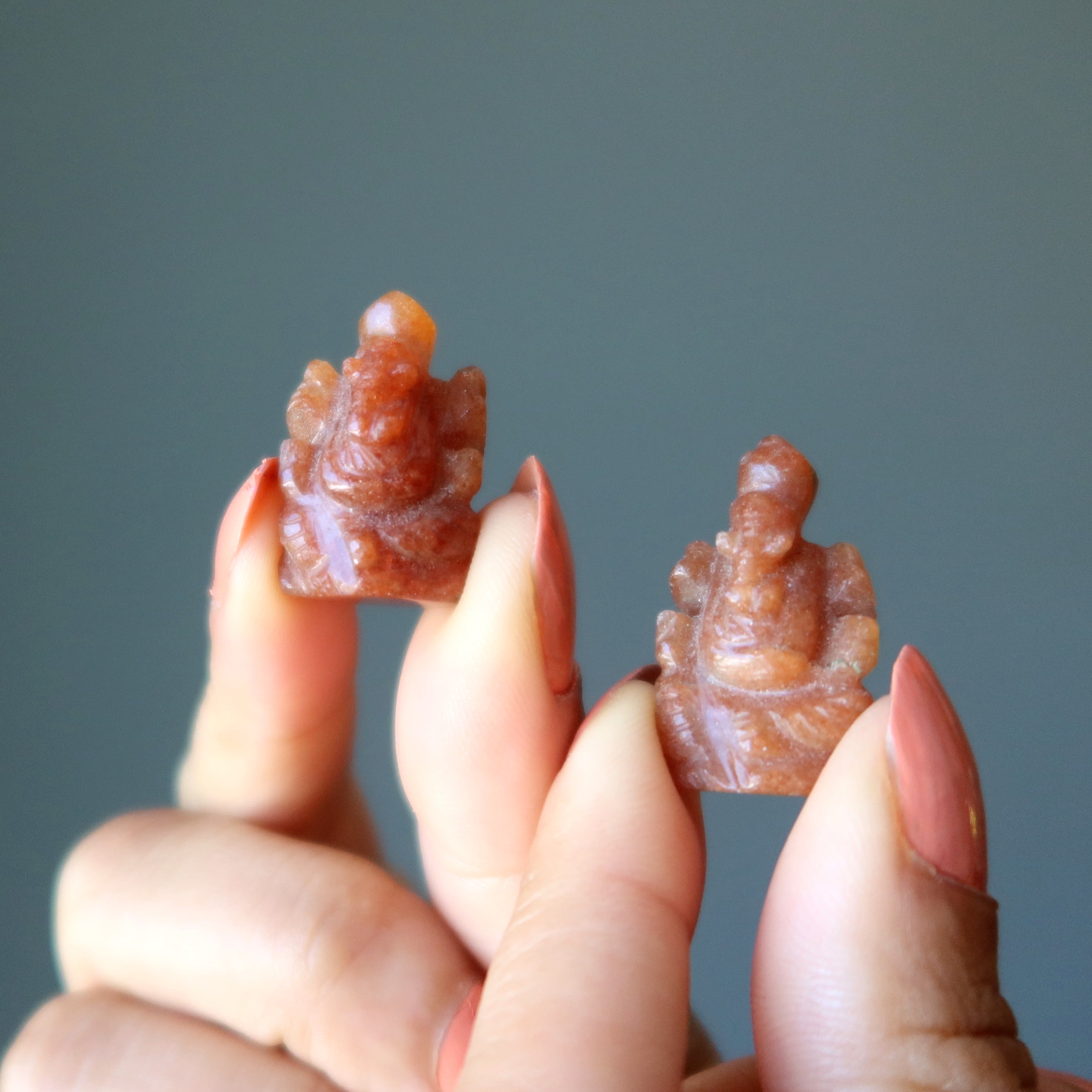 Aventurin Ganesha Elefantengott Statue Miniatur Rot