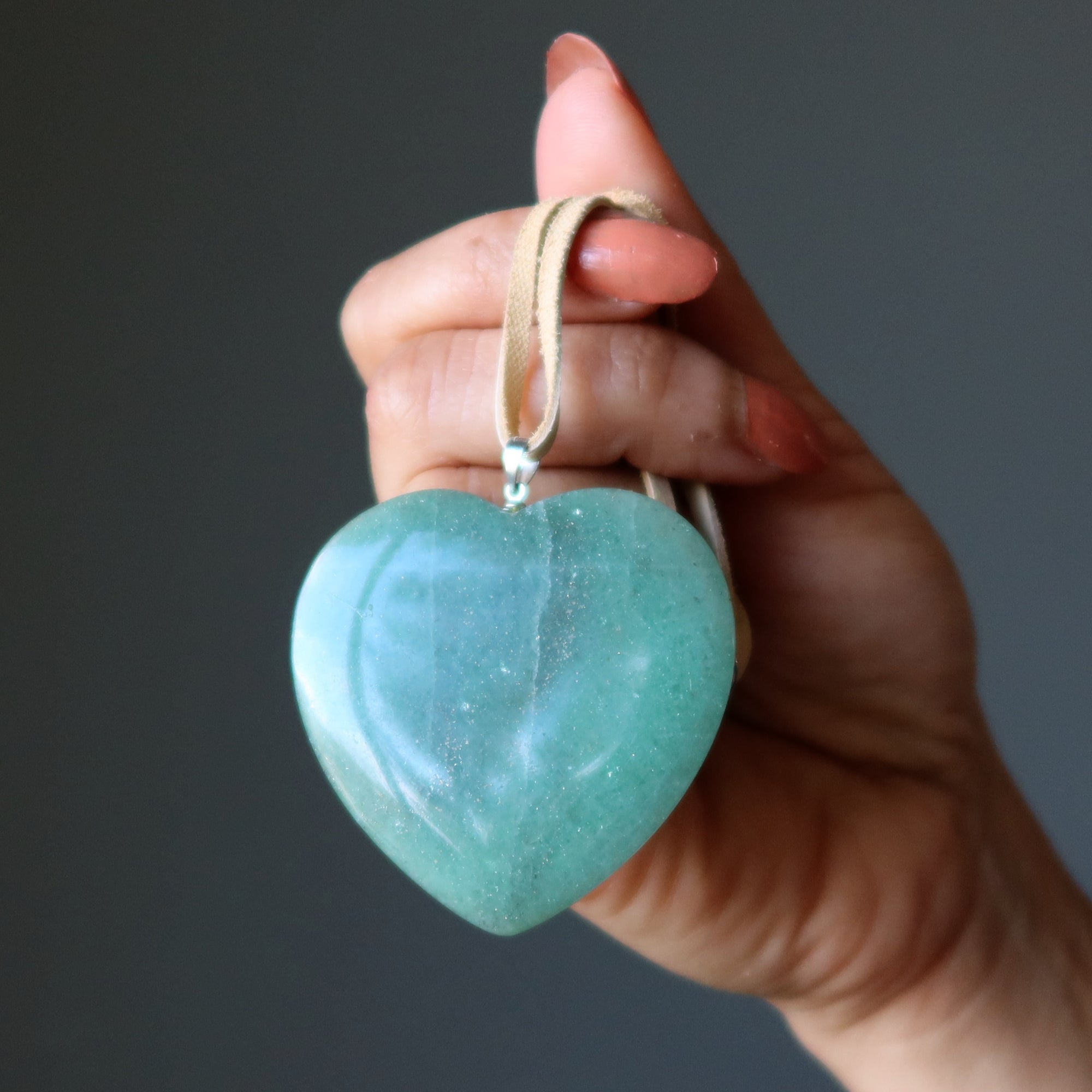 Collier Aventurine Verte Mon Grand Cœur Abondant sur Cuir