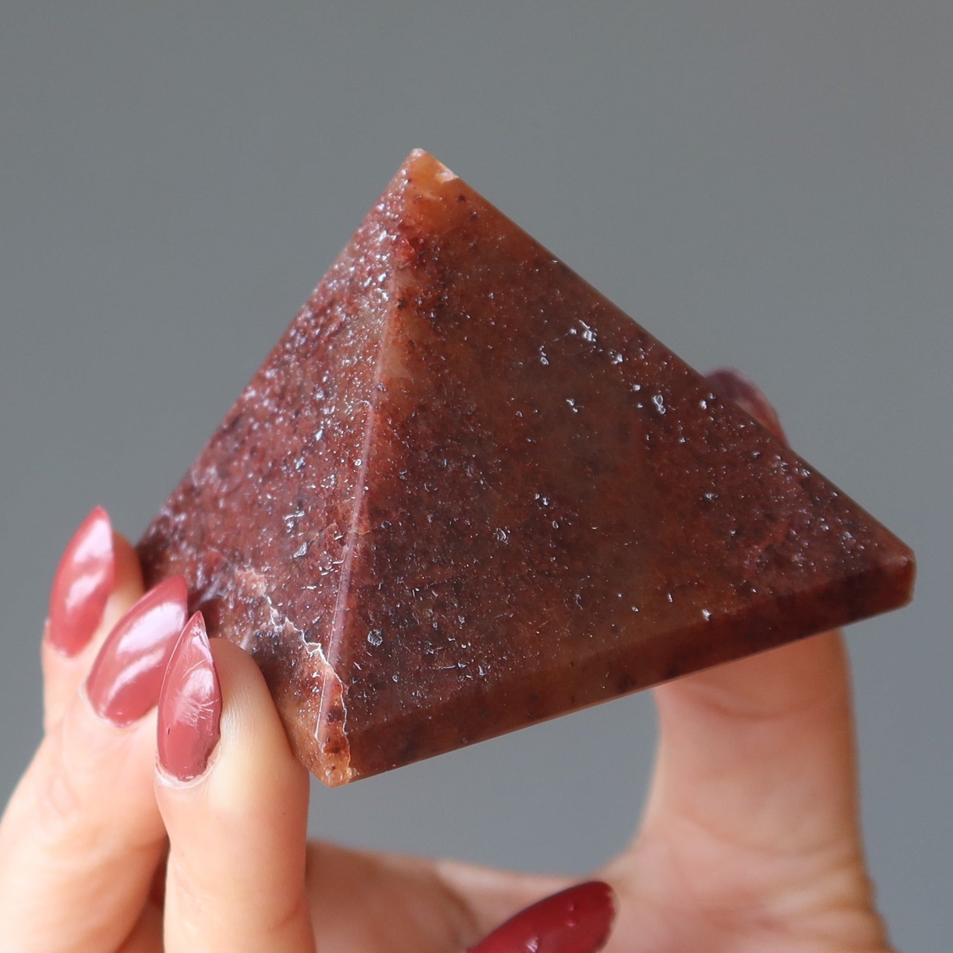 Roter Aventurin Pyramide Naturtundra Kristall
