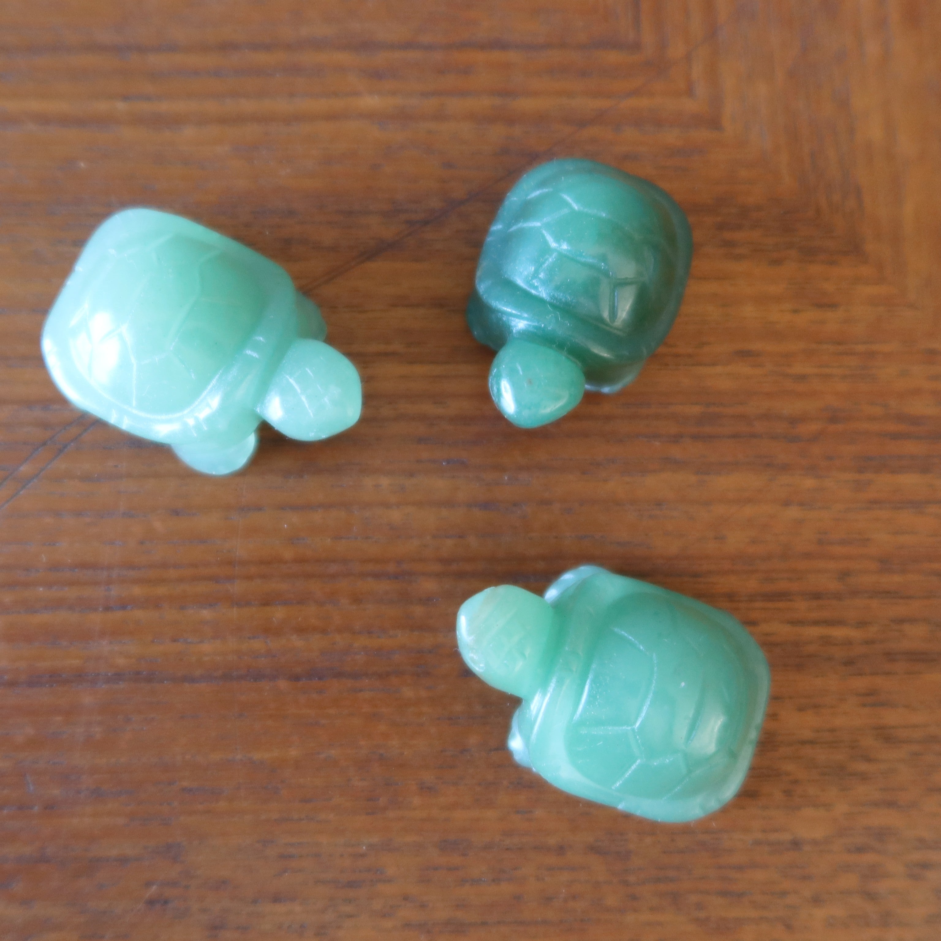 Green Aventurine Turtle Walk of Wealth Stone