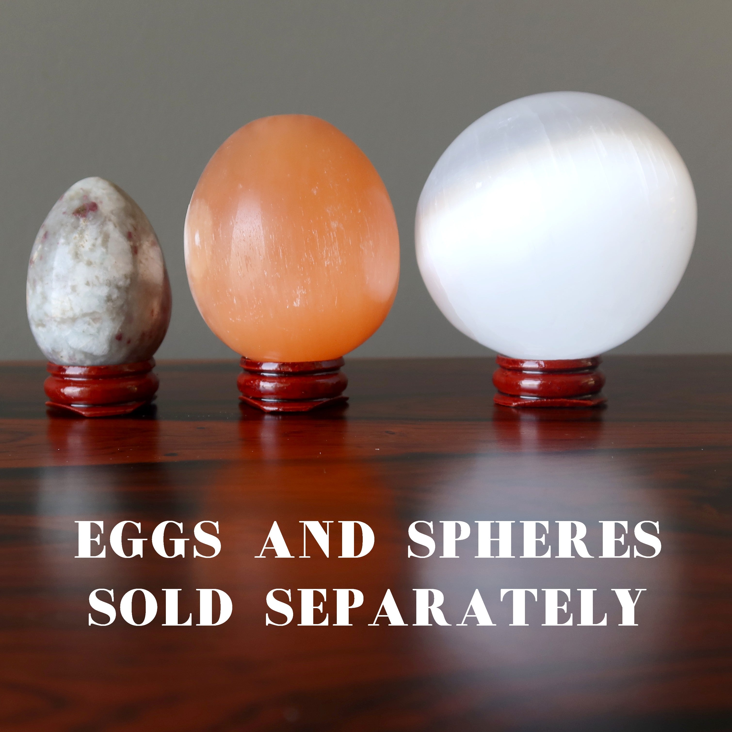 Display Stand in Red Wood for Ball Egg and Stone