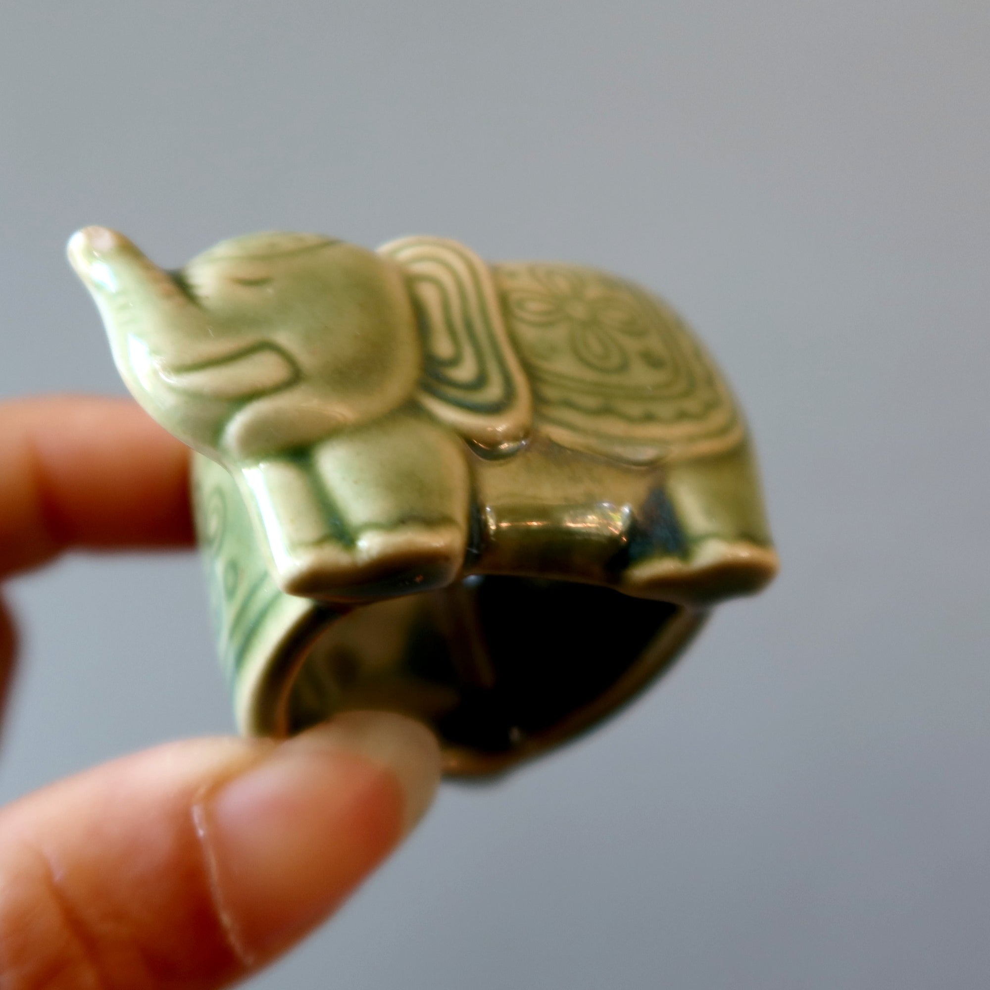 Display Stand Elephant Green Ceramic for Crystal Balls