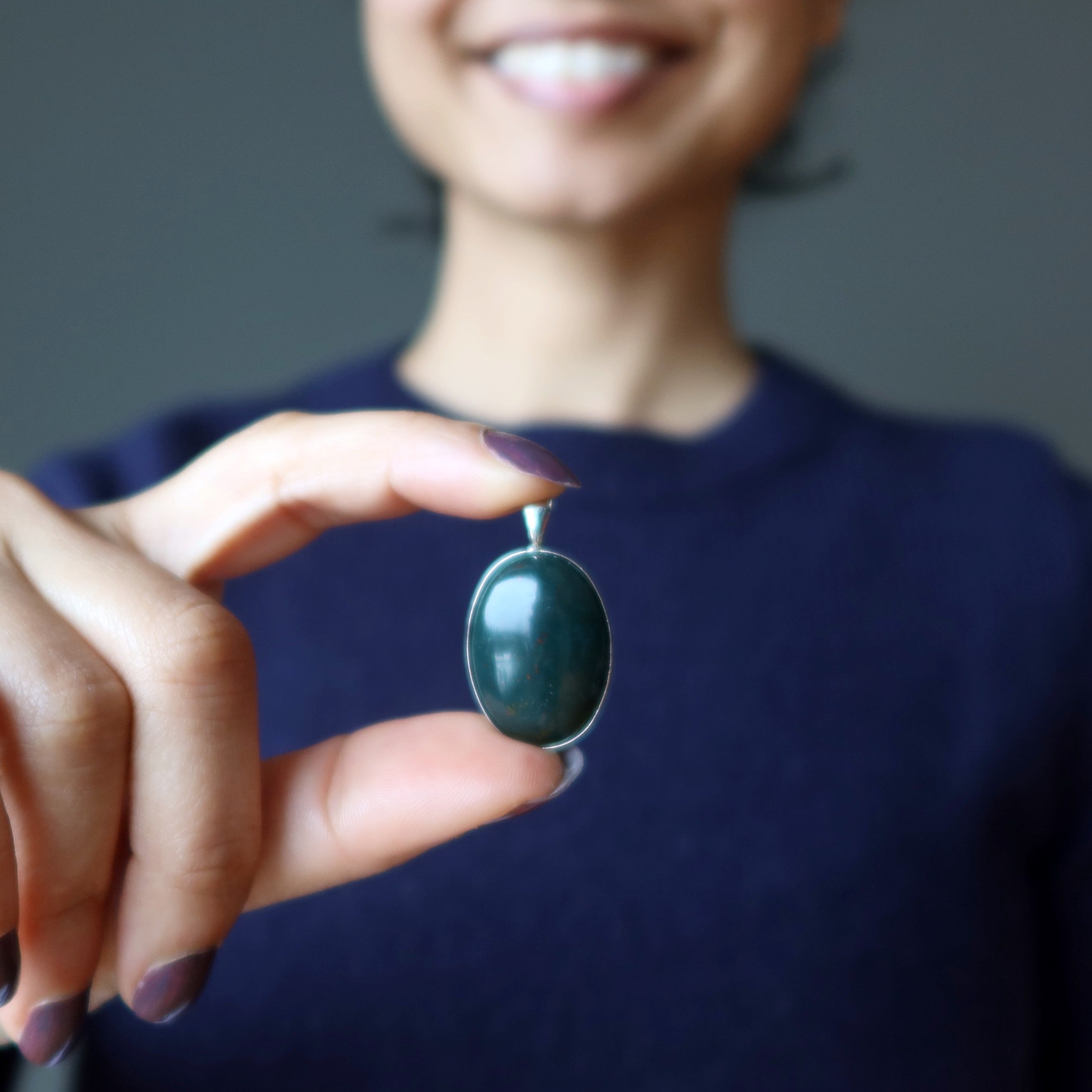 Bloodstone Pendant Badge Courage Green Oval Silver