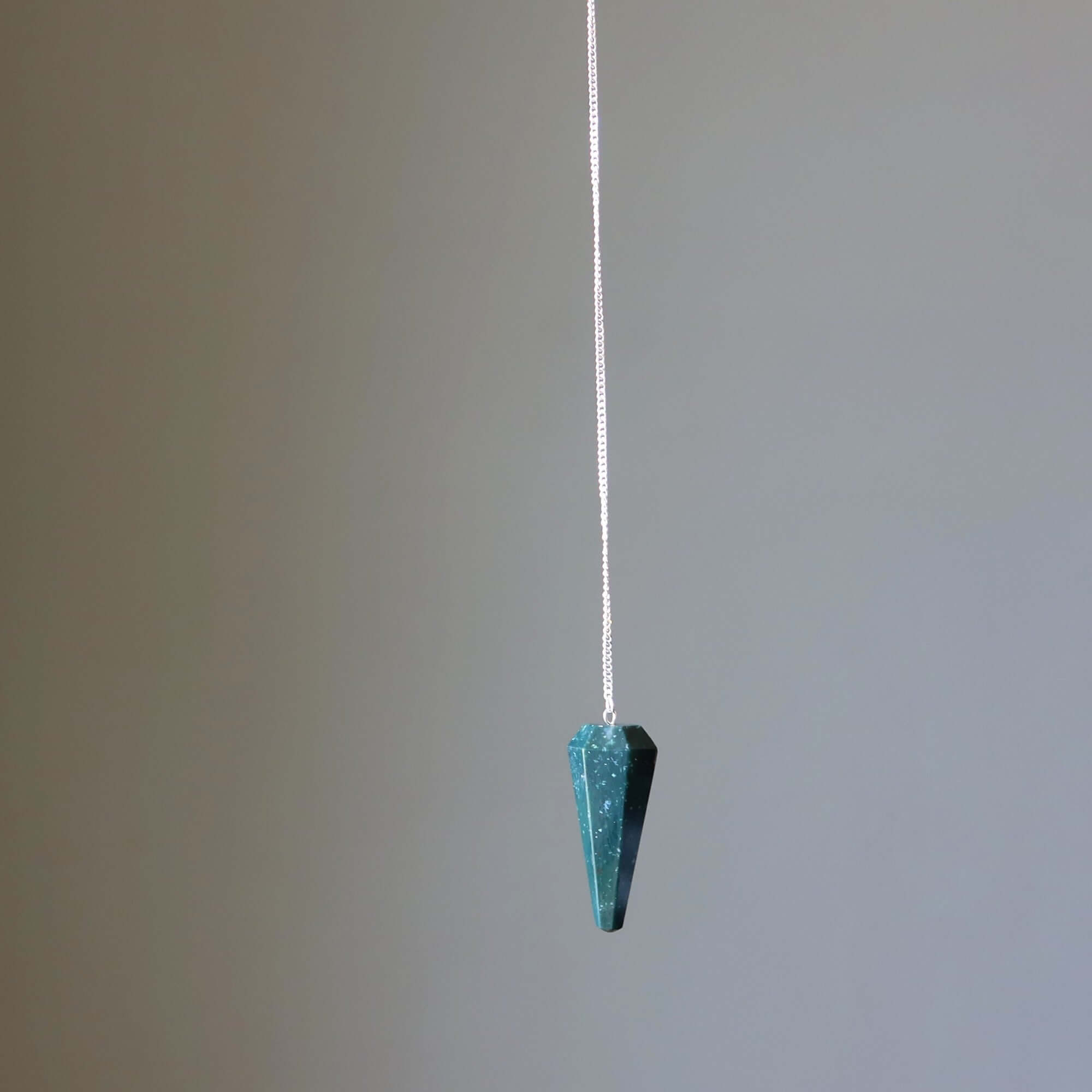 Pendentif en héliotrope - Aide à la prise de décision - Divination