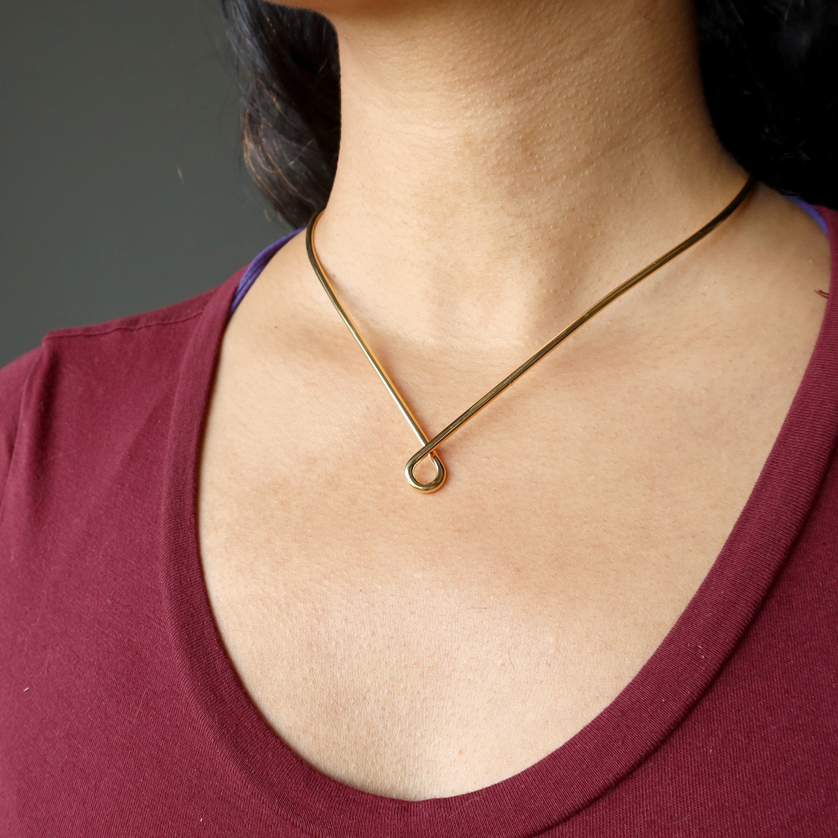 Brass Choker Necklace Teardrop Sophisticated Gold