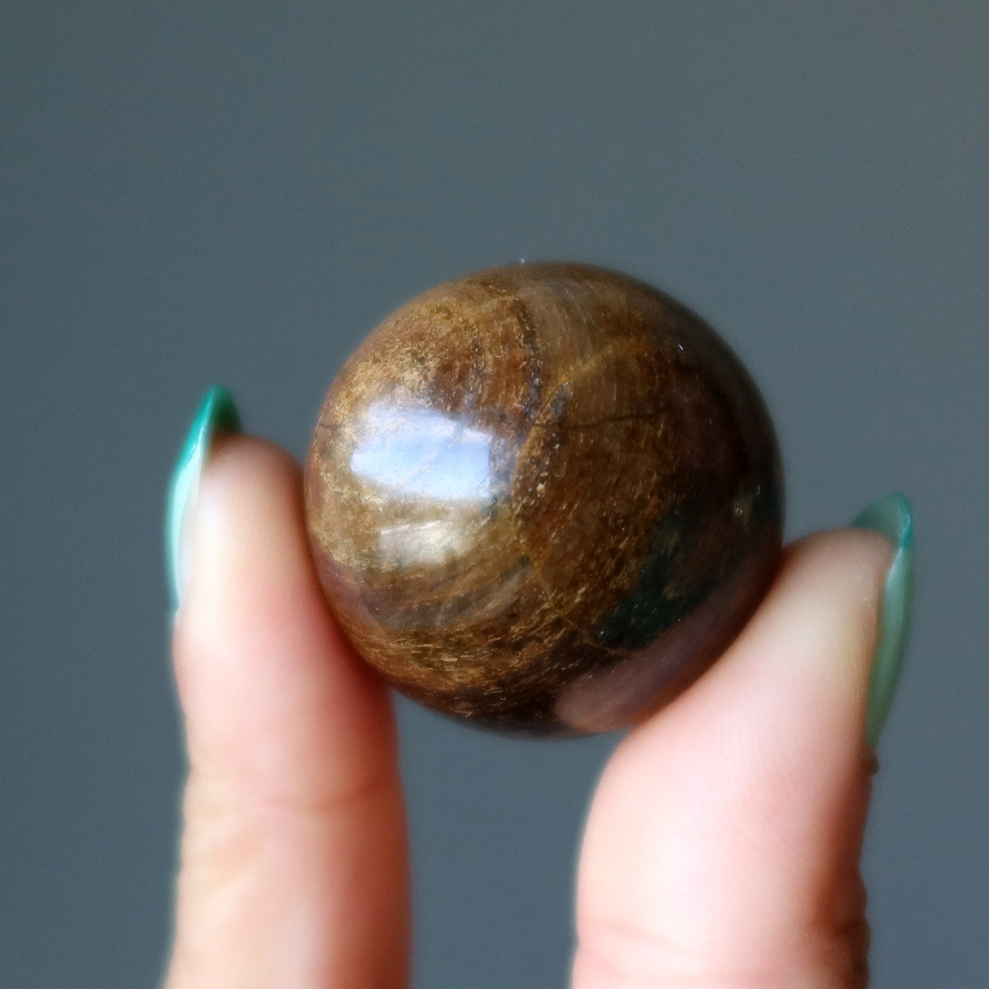 Sphère de Bronzite : Boule de Cristal de la Victoire pour le Guerrier Moderne