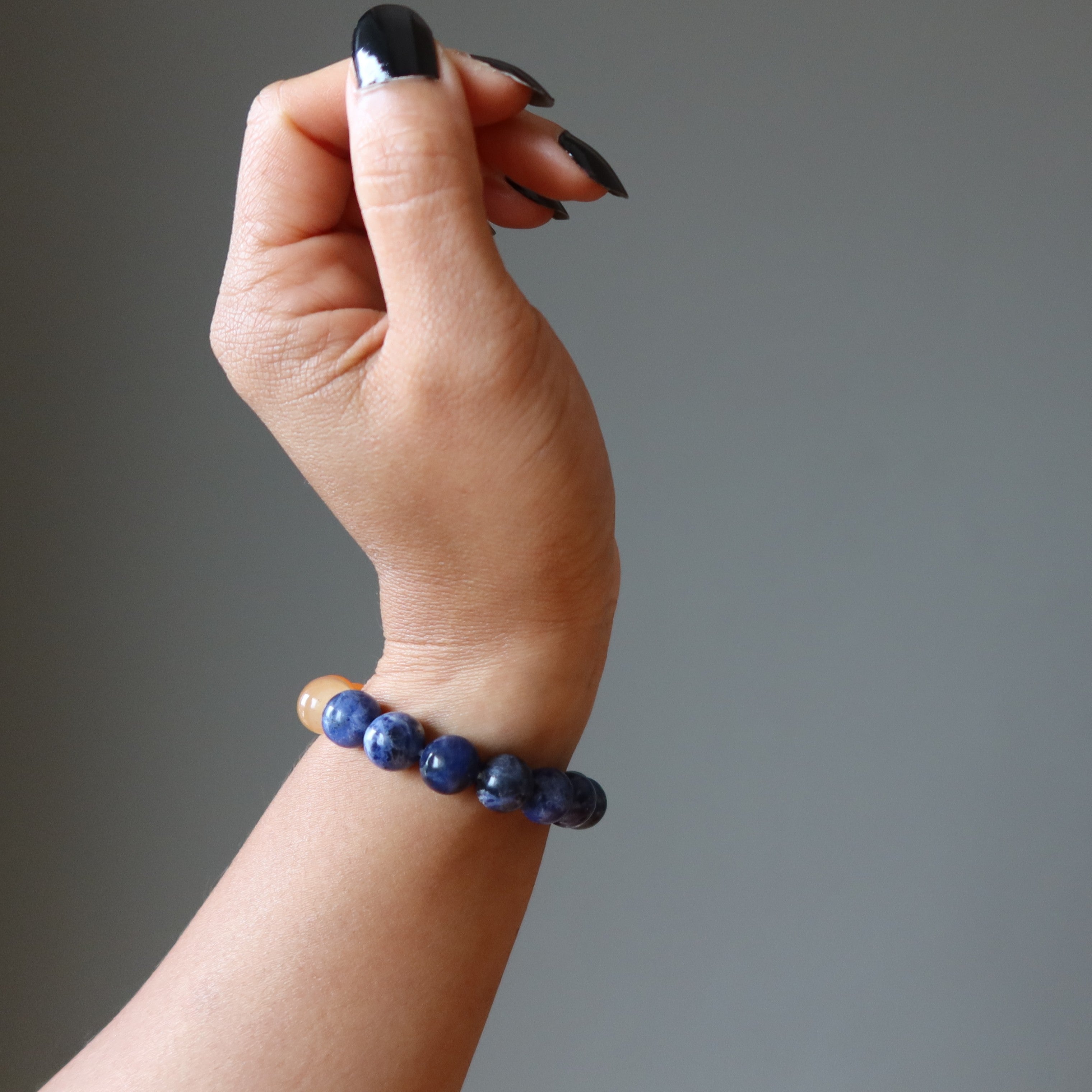 Sodalith-Armband Karneol-Edelsteinperlen Sonne & Meer Geist