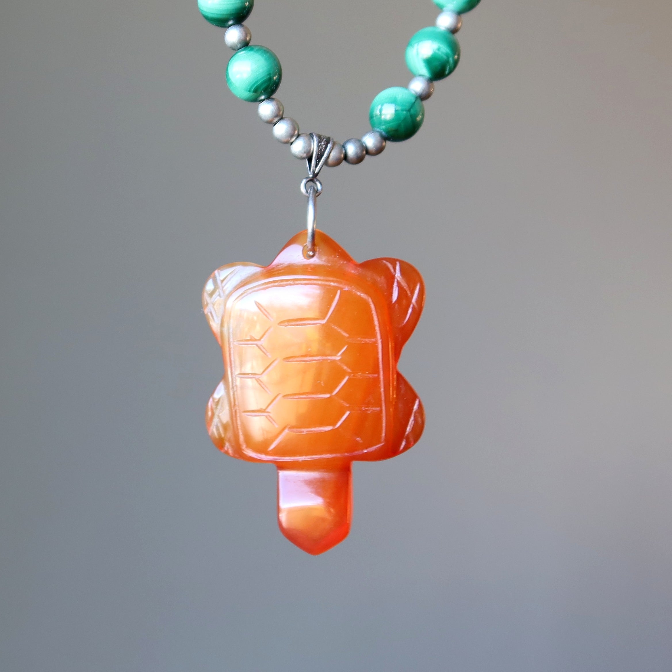 Collier Cornaline Malachite Tortue de feu Cristal