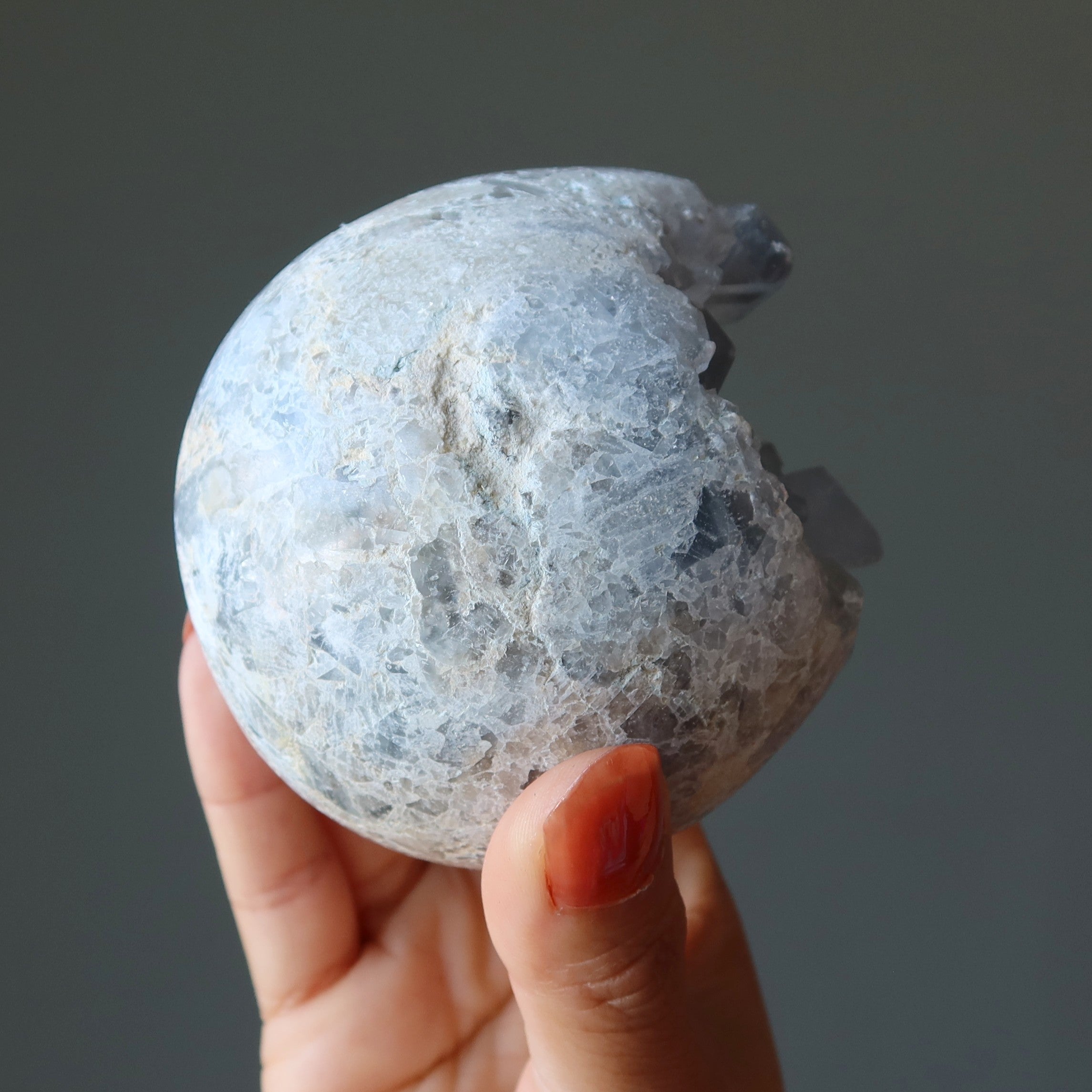 Sphère de Célestite Boule de Cristal en Grappe de Géodes Bleues