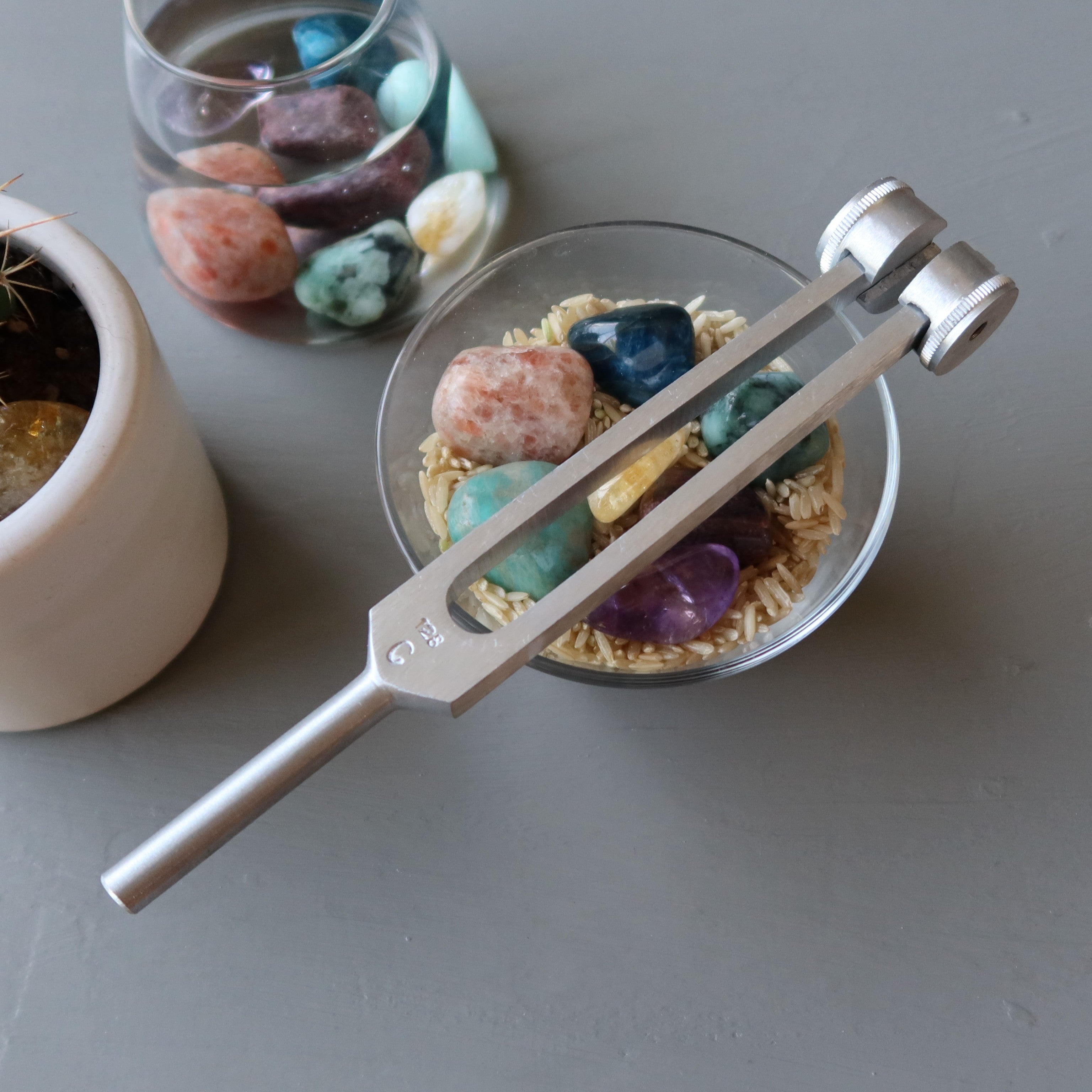 Chakren Set 7 Steine und Stimmgabel Vibrationsheilung