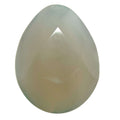 Pierre précieuse facettée en forme de poire, agencement de cristal quadrillé en calcédoine