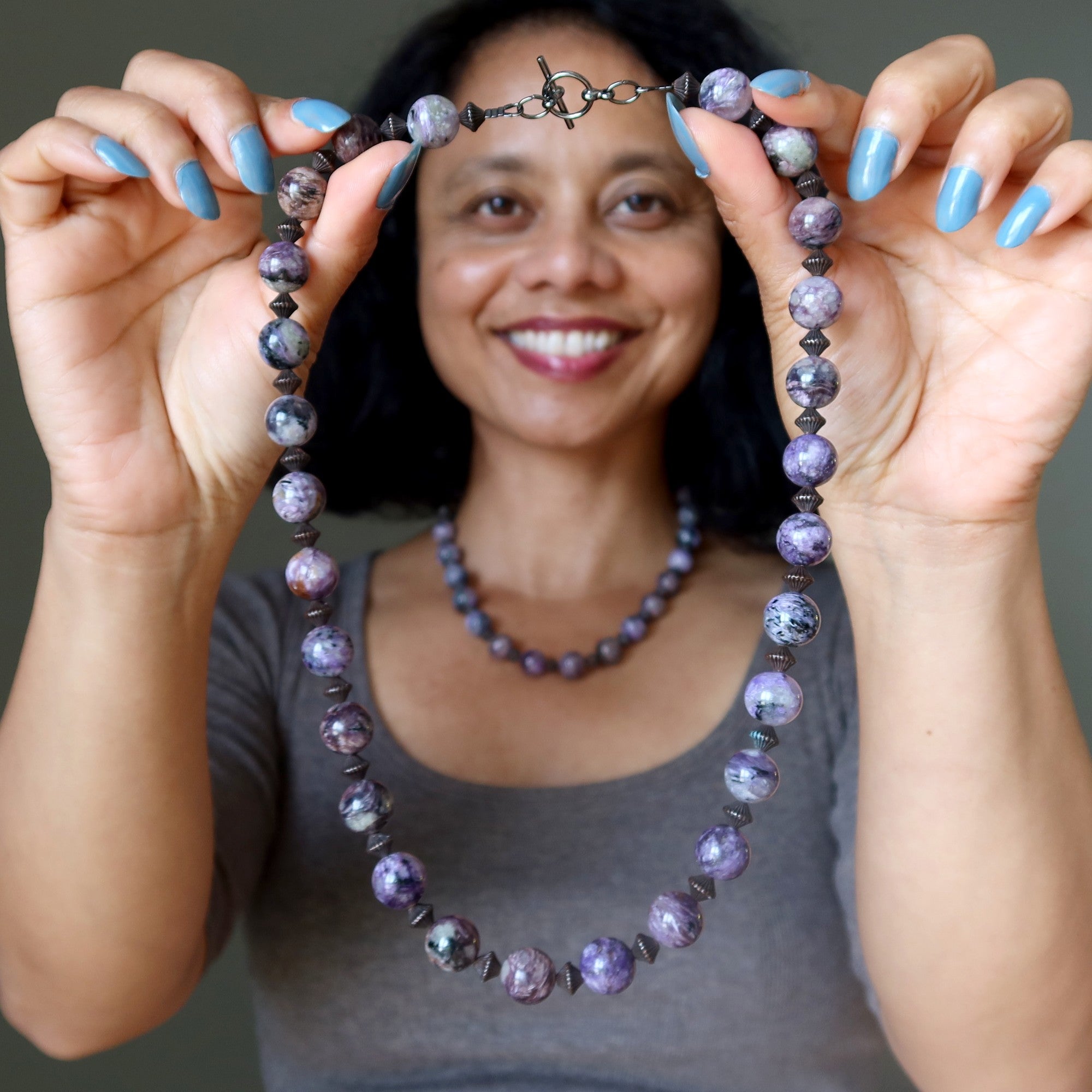 Collier en Charoïte Extase Spirituelle Pierre Gemme