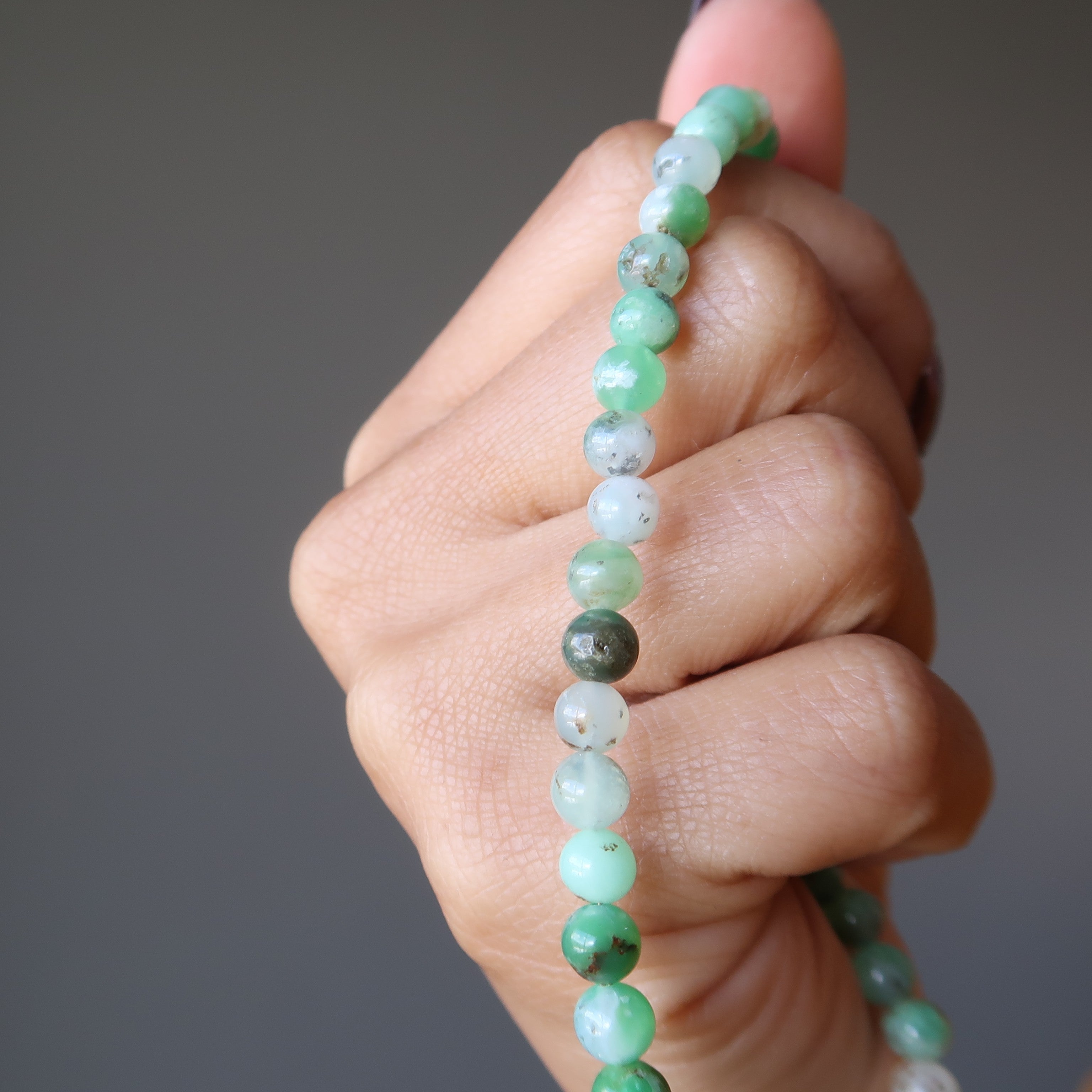 Chrysoprase Cheville Pierres Perles Luminescence