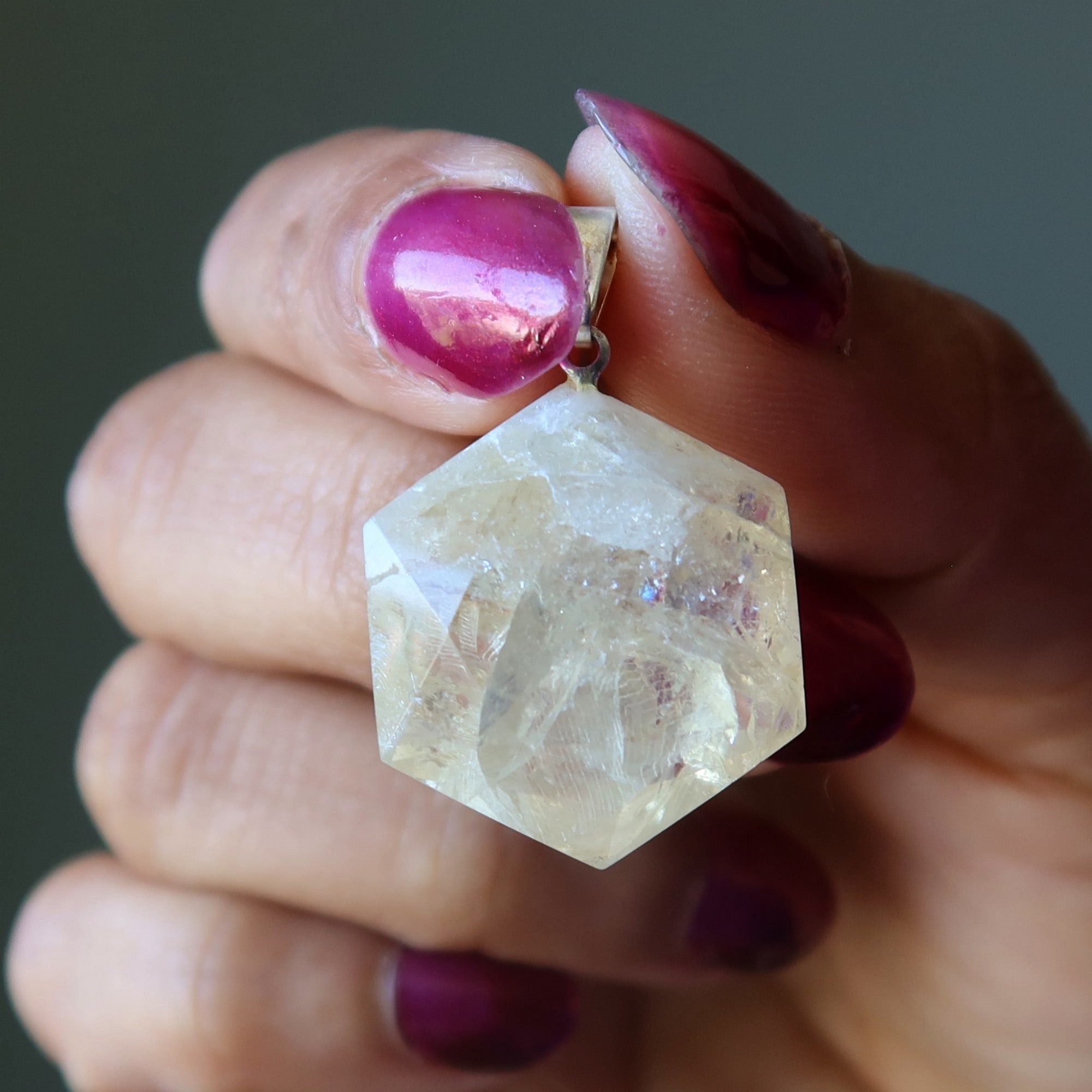 Pendentif Citrine Hexagonal Pierre de l'Âme Malicieuse en Affaires