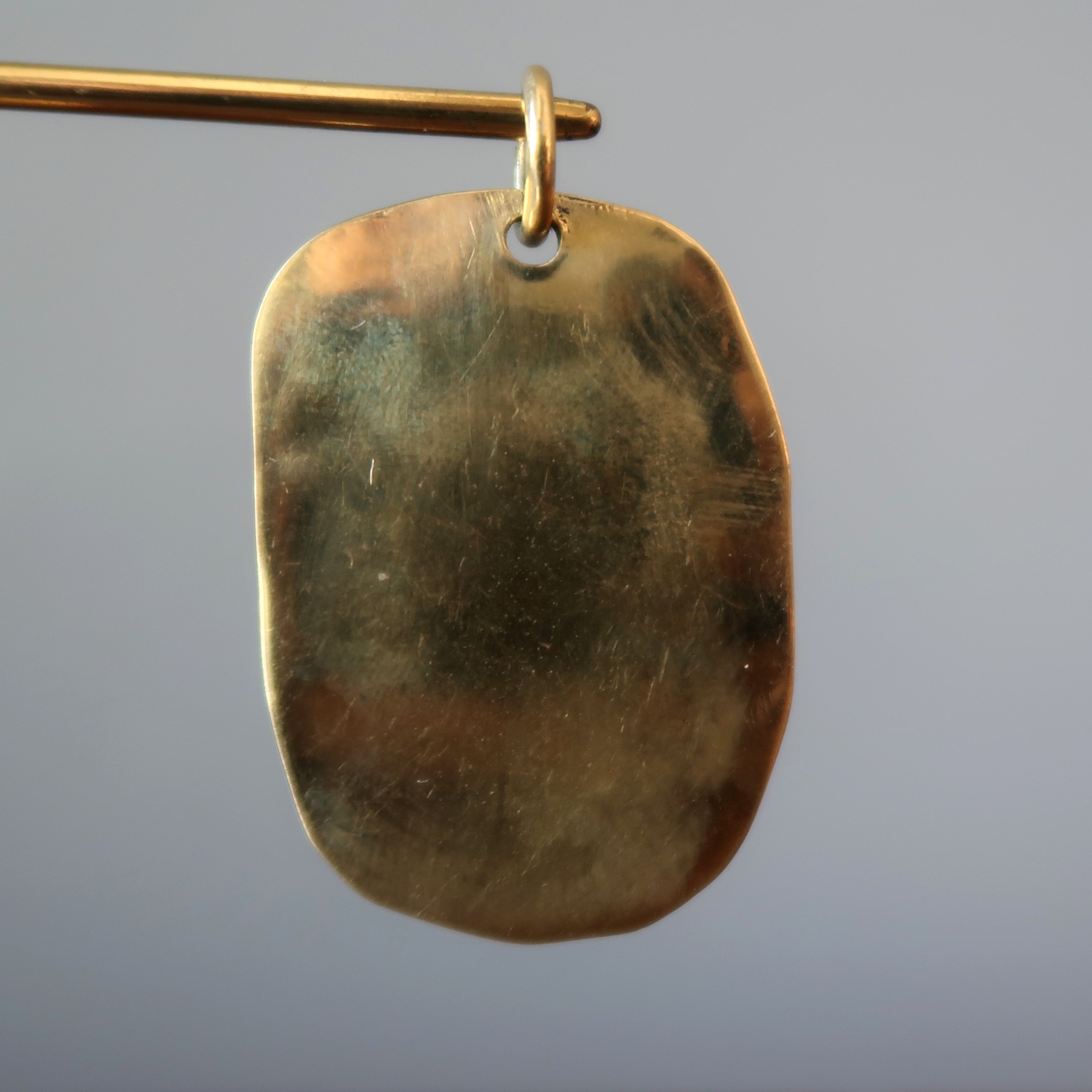 Rotkorallen-Anhänger Meer der Spiritualität Tibet-Stein Gold