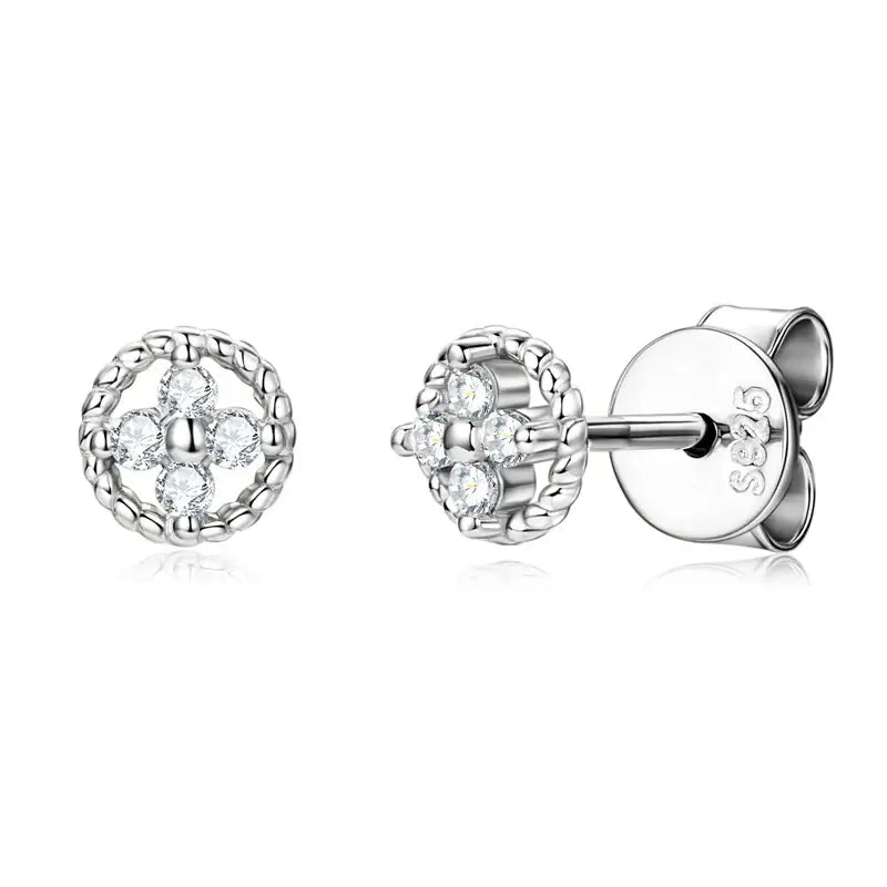 Boucles d'oreilles clous rondes en moissanite couleur D en argent sterling 925 pour femme, idéales pour les fêtes